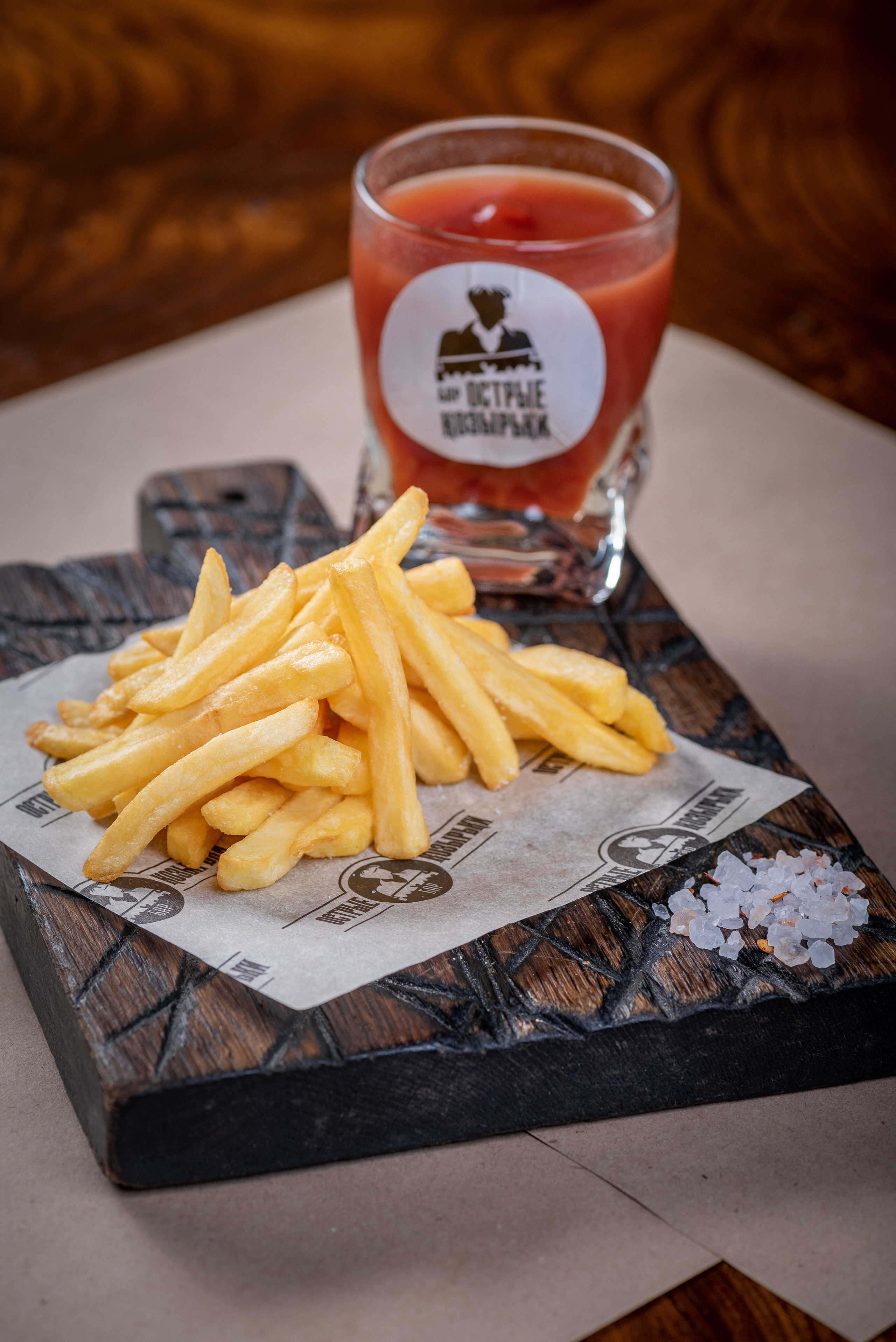 street-food, French fries, food-съемка, предметная съемка, острые козырьки