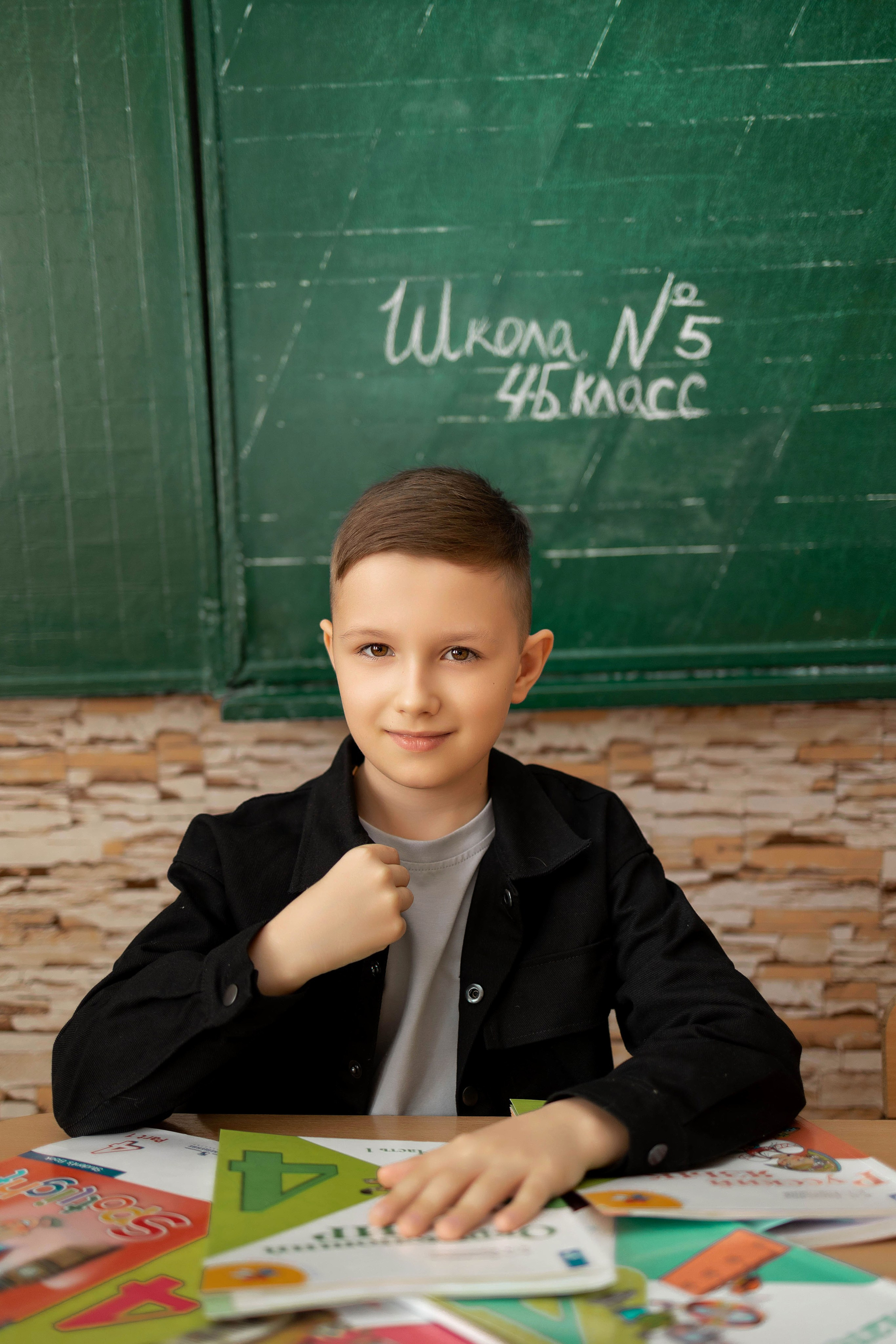 Школа № 5. 4-Б класс. Фотограф Донецк. Горловка. ДНР. Севастополь