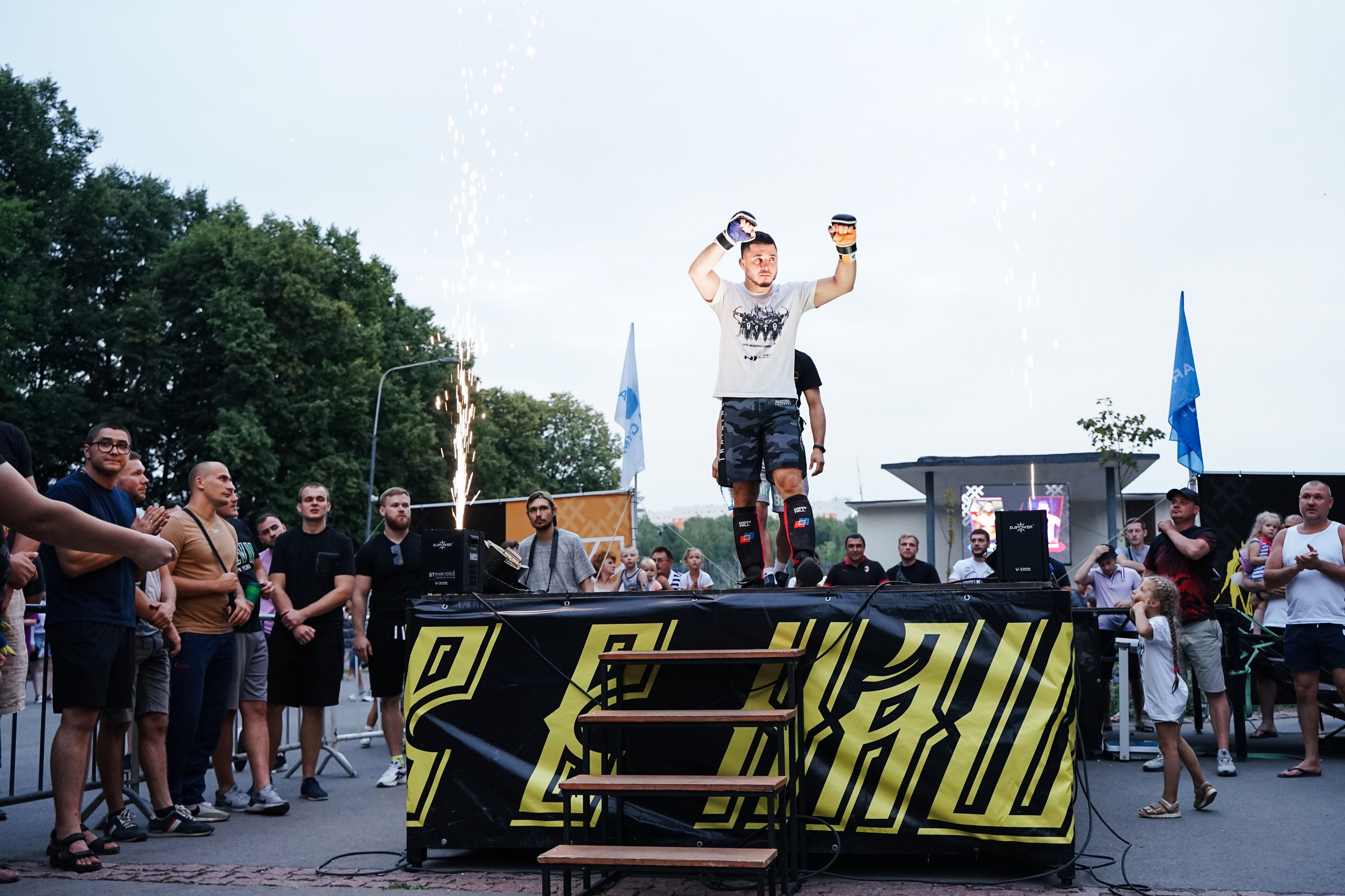 Вечер боев в ЦПКиО. Фотограф Надежда Погребняк | Рязань | Москва