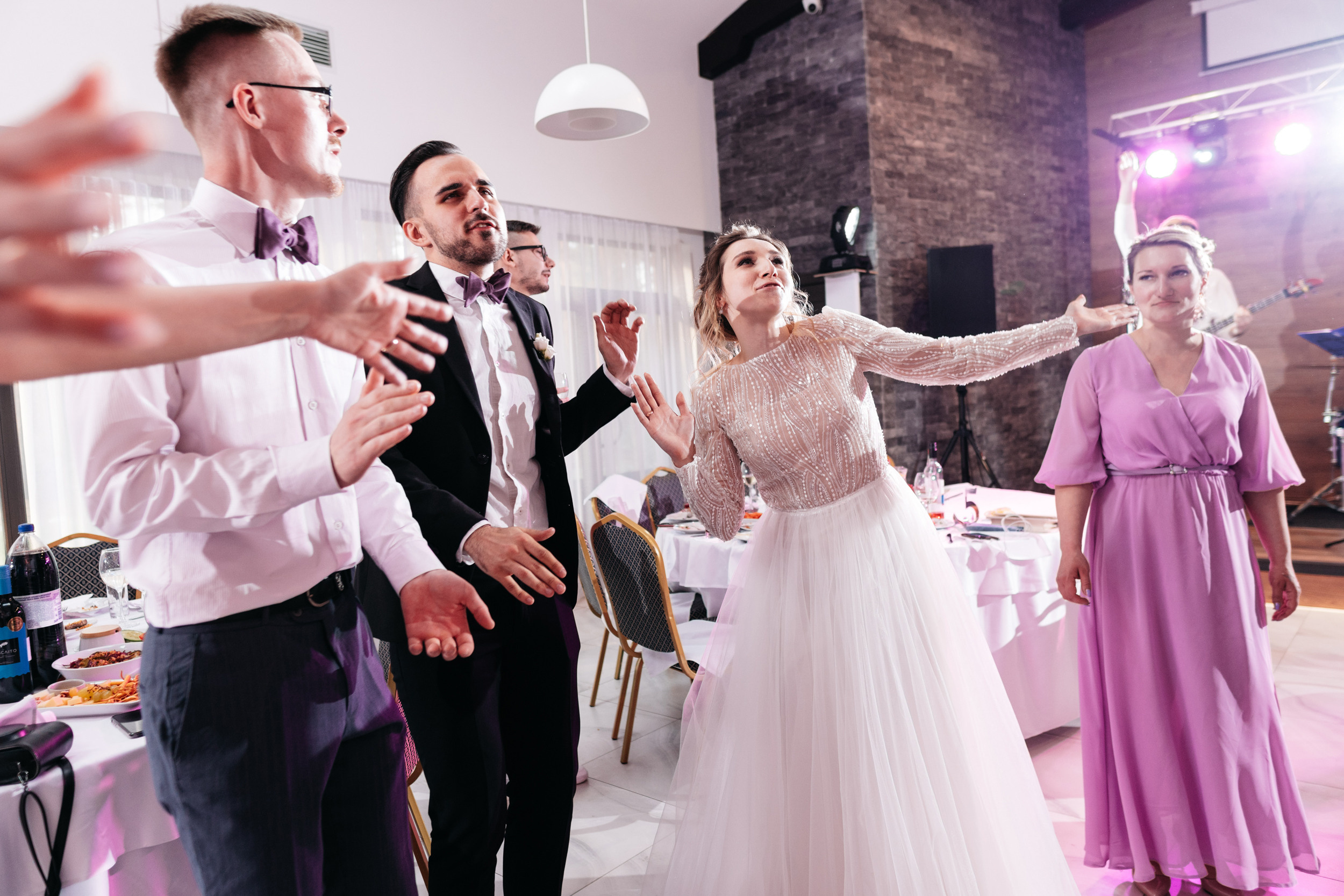 Фотограф Олег Иванов Псков ivamedia. Олег и Мария Ивановы фотограф и видеограф в Пскове Санкт - Петербурге