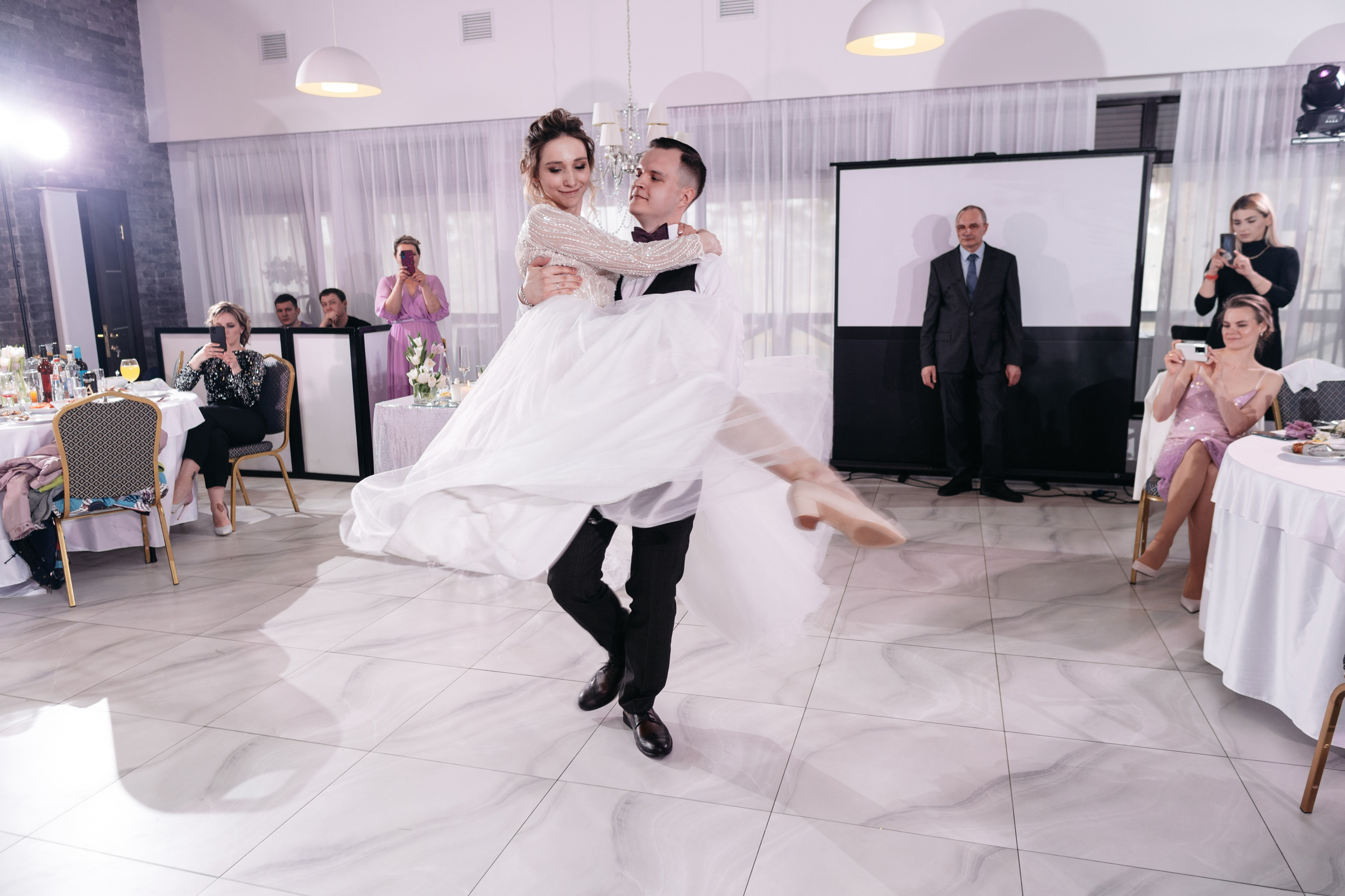 Фотограф Олег Иванов Псков ivamedia. Олег и Мария Ивановы фотограф и видеограф в Пскове Санкт - Петербурге