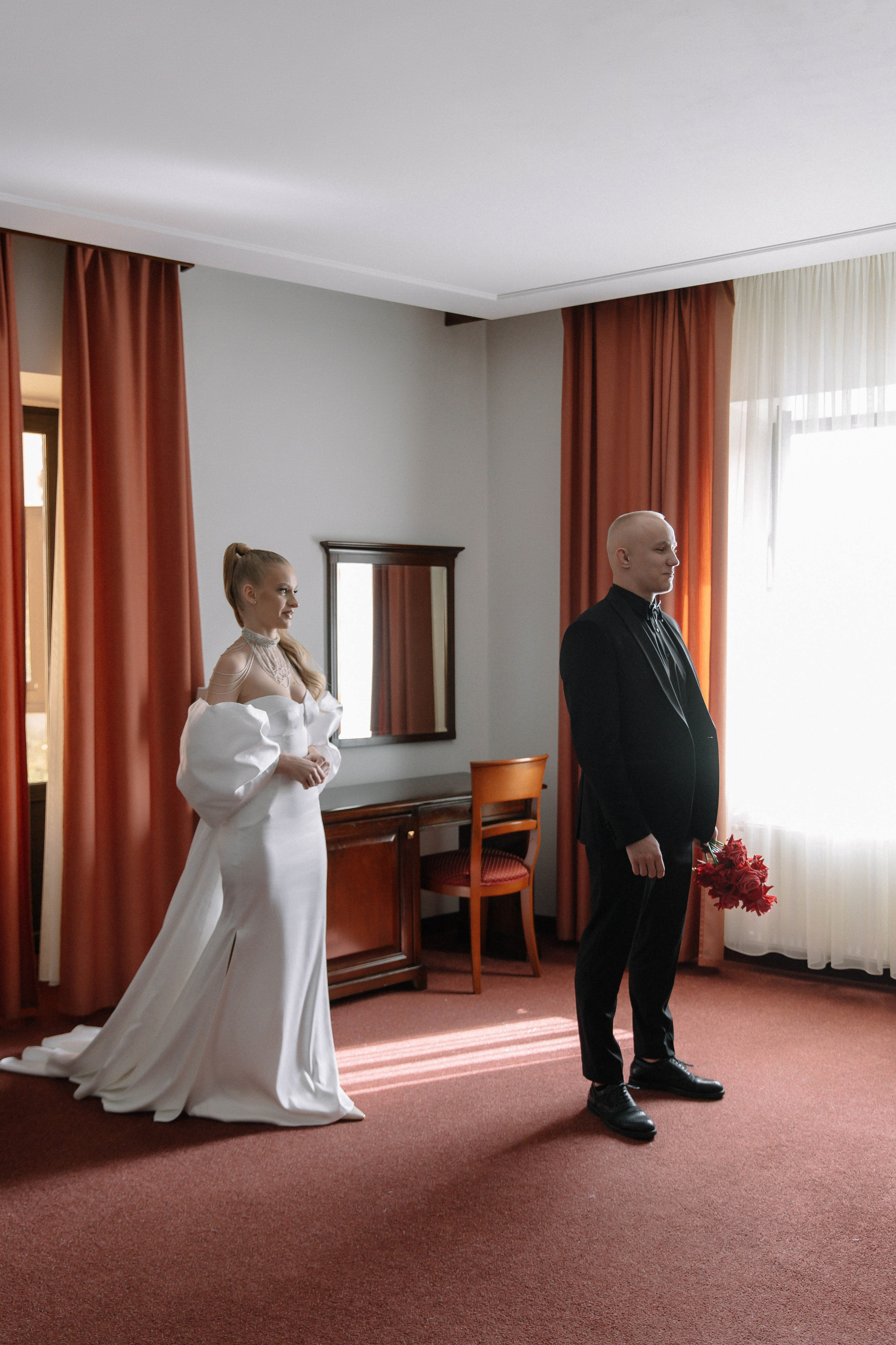 Просьба не беспокоить. Свадебный фотограф Алина Хабарова