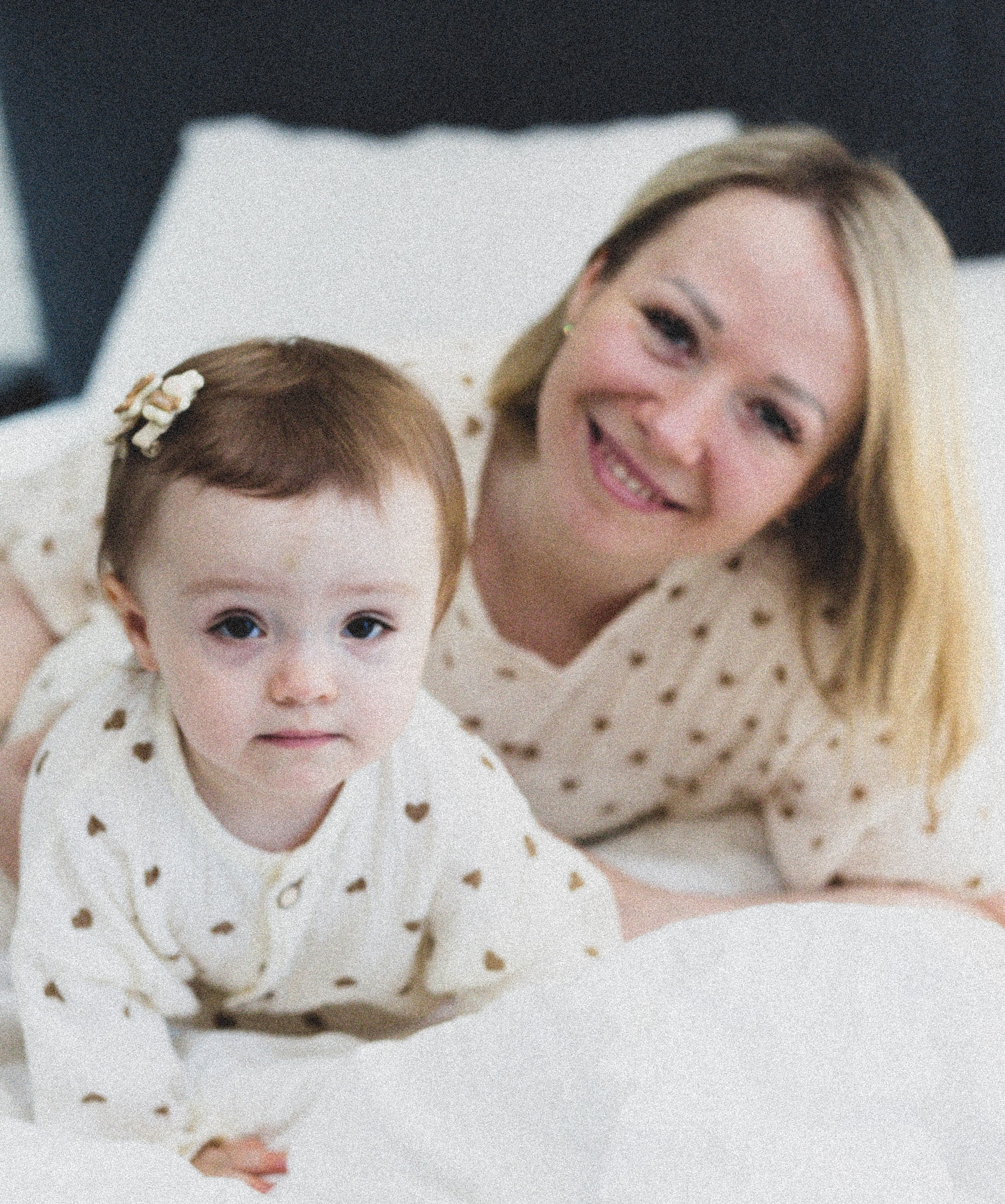 Мама и малыш lifestyle. Фотограф беременных и новорождённых в Краснодаре