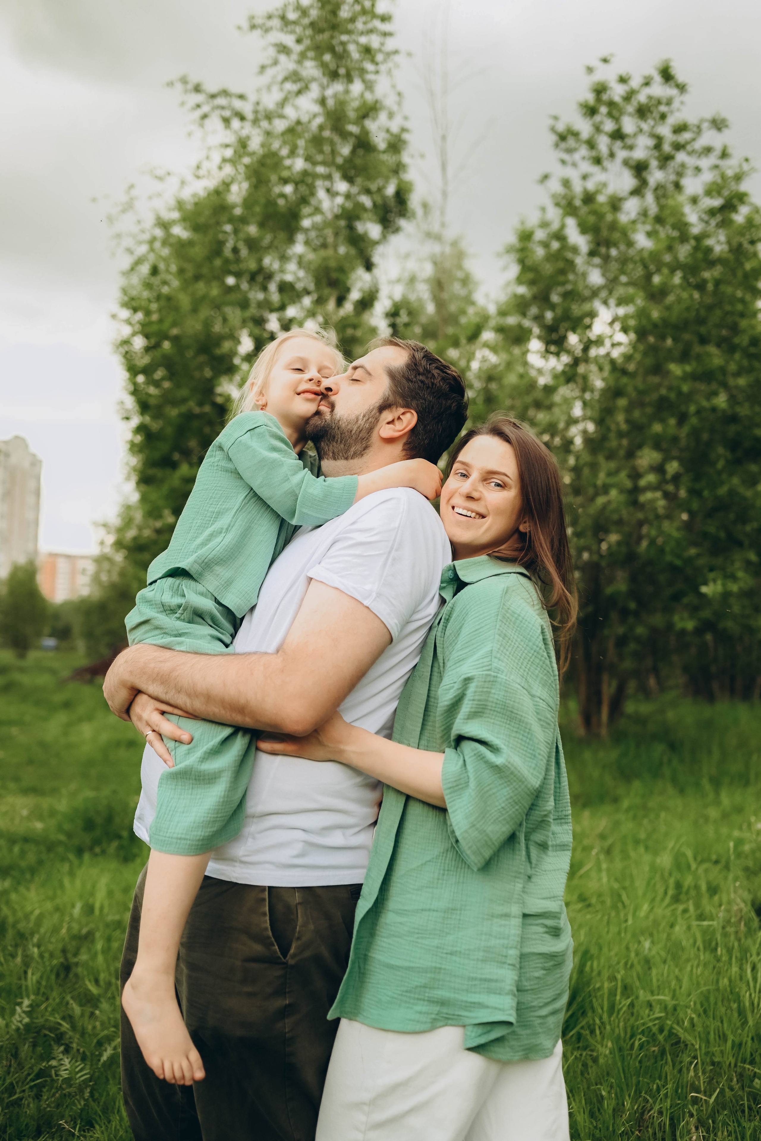 Прогулка на природе. Семейный фотограф в Москве Люберцах Ирина Вронская