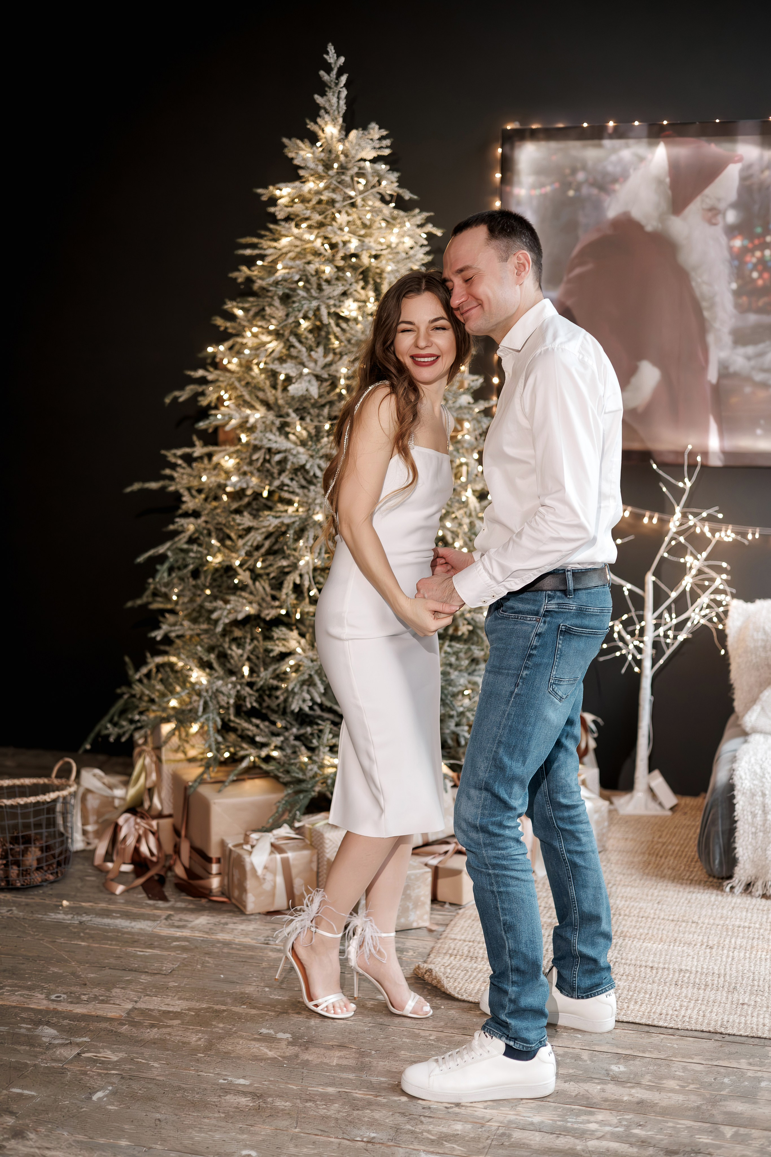 Новогодняя семейная фотосессия в студии FAMOUS (на Павелецкой). Свадебный и семейный фотограф в Москве и МО Елена Агапова