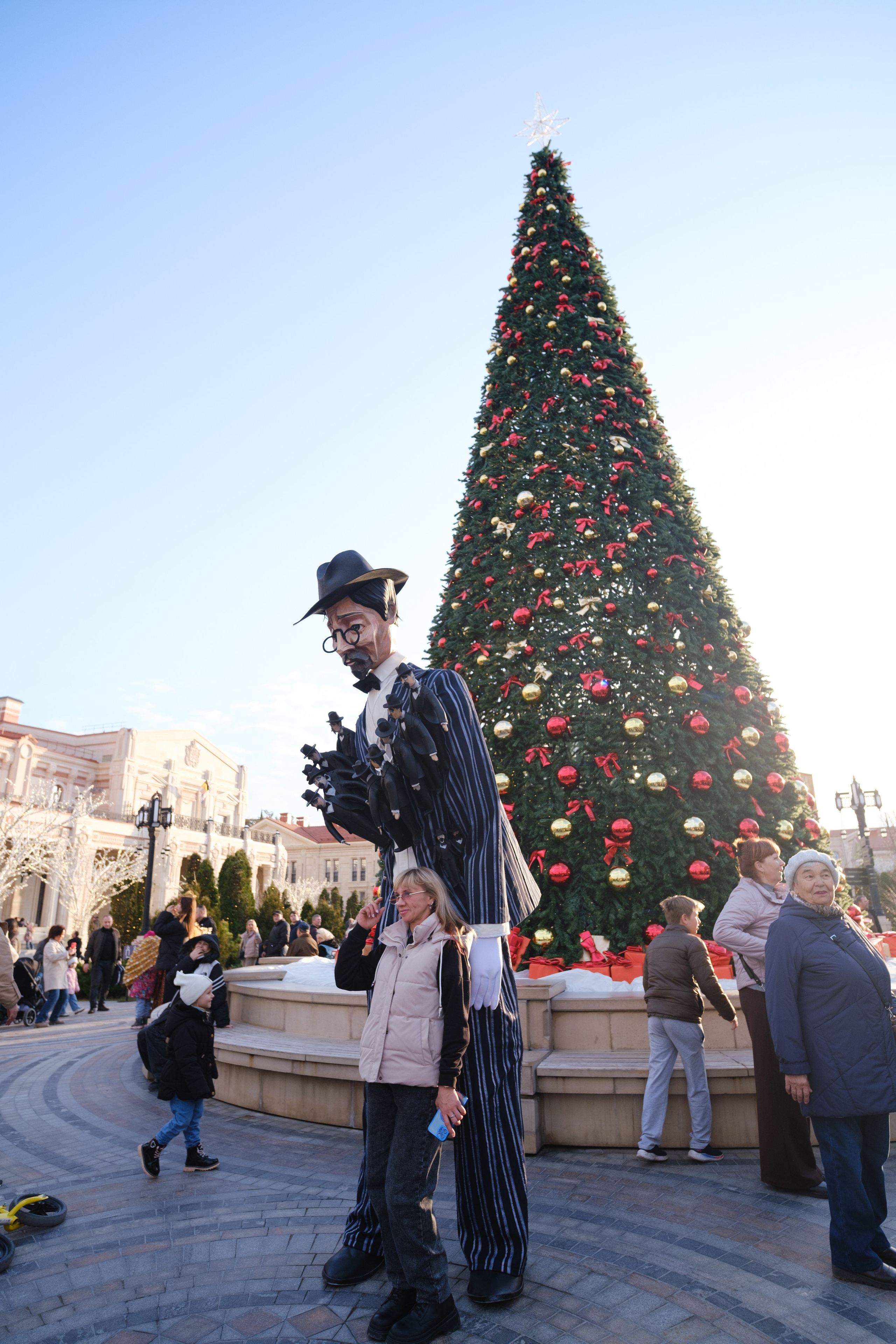Новогодний репортаж из парка «Новый Херсонес» | Фотограф Илья Желдак. Профессиональная фотосъемка в Крыму. Натуральные эмоции и живые кадры. Забронируйте дату прямо сейчас!