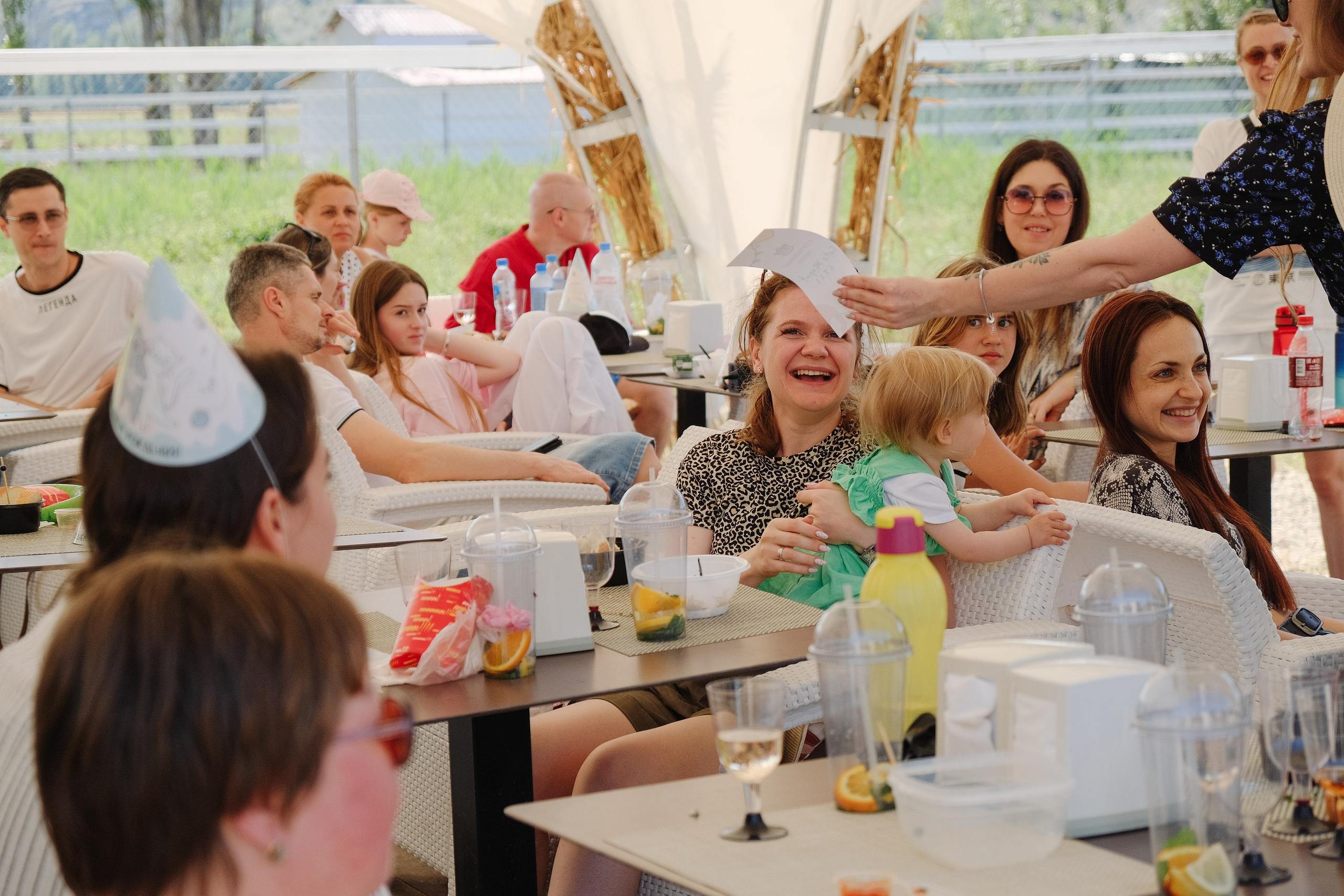 Репортаж на ферме. Профессиональная фотосъемка в Крыму. Натуральные эмоции и живые кадры. Забронируйте дату прямо сейчас!