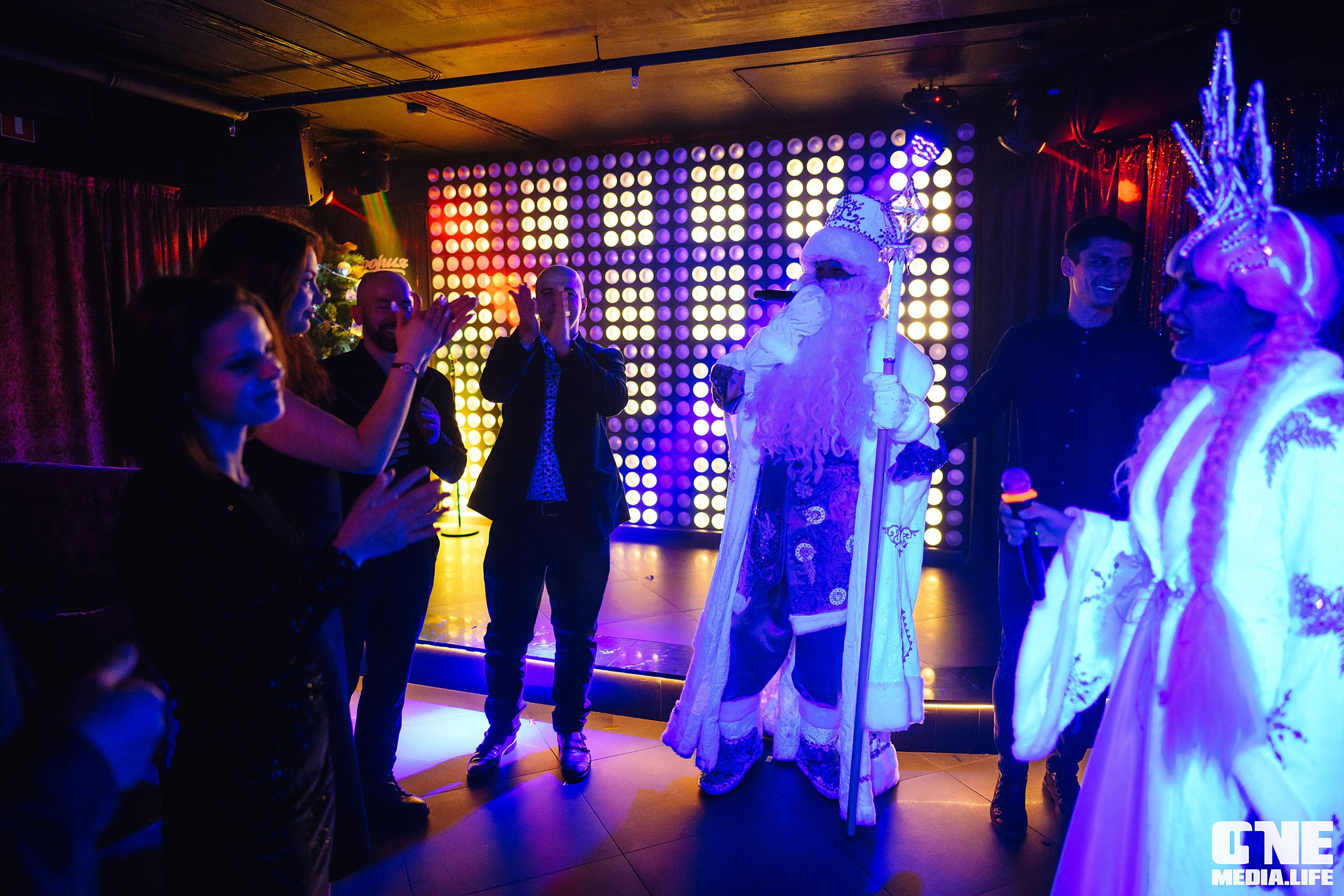 Фоторепортаж из караоке-клуба Эйфория. One Media Life: фоторепортажи, фотоотчеты с мероприятий и заведений