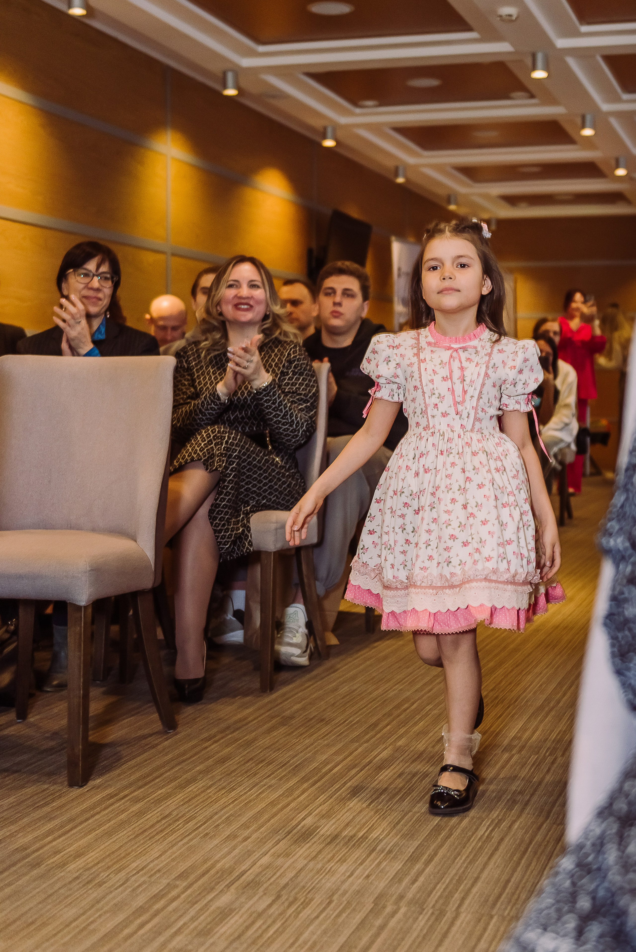 Инвест Ярмарка, март 2025. Детский фотограф, семейный фотограф и репортажи в Кемерово