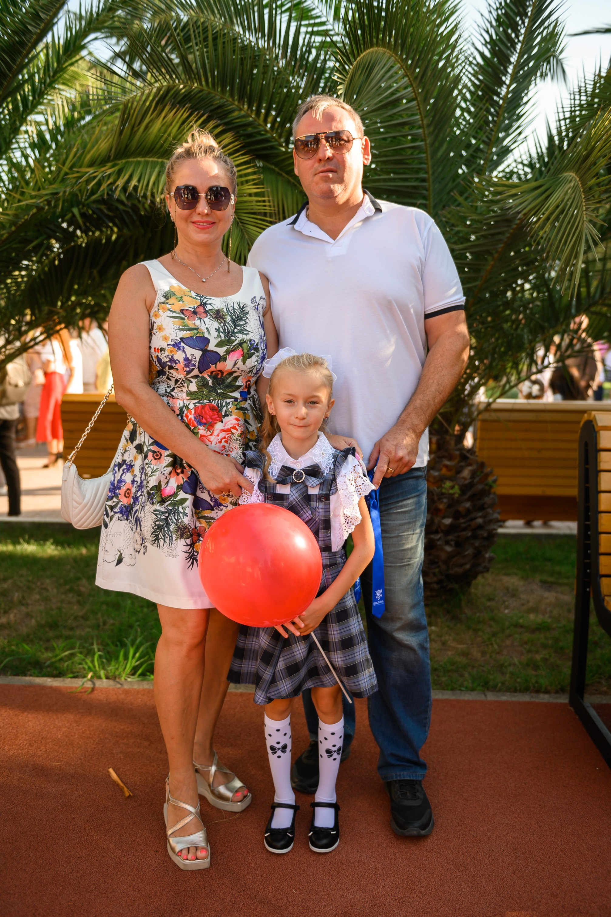 Первый раз в первый класс школа Страховой. Свадебный и семейный фотограф София Невская