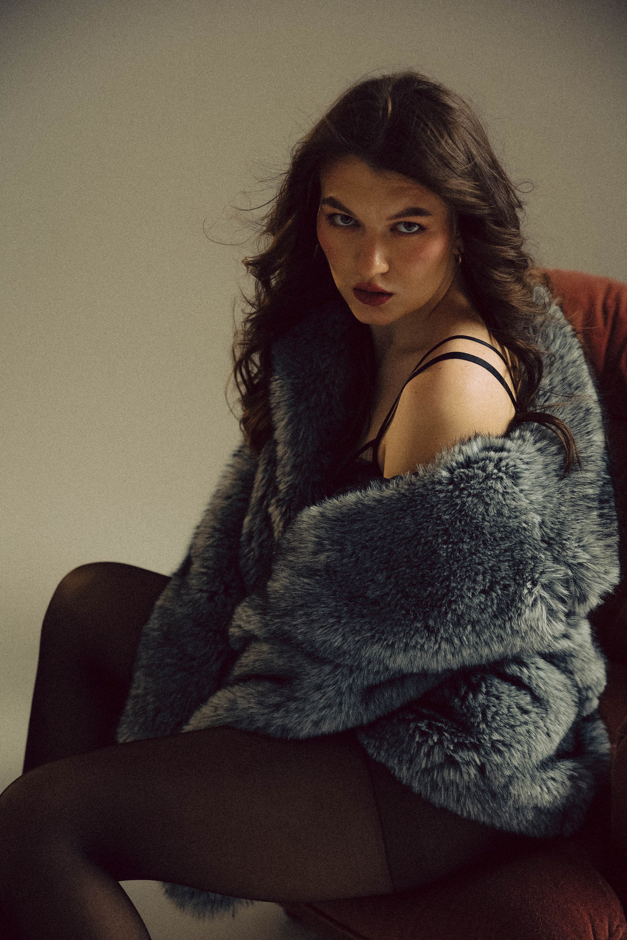 Юля. Мансарда. Photographer in Moscow & everywhere in the World Alena Vyalova