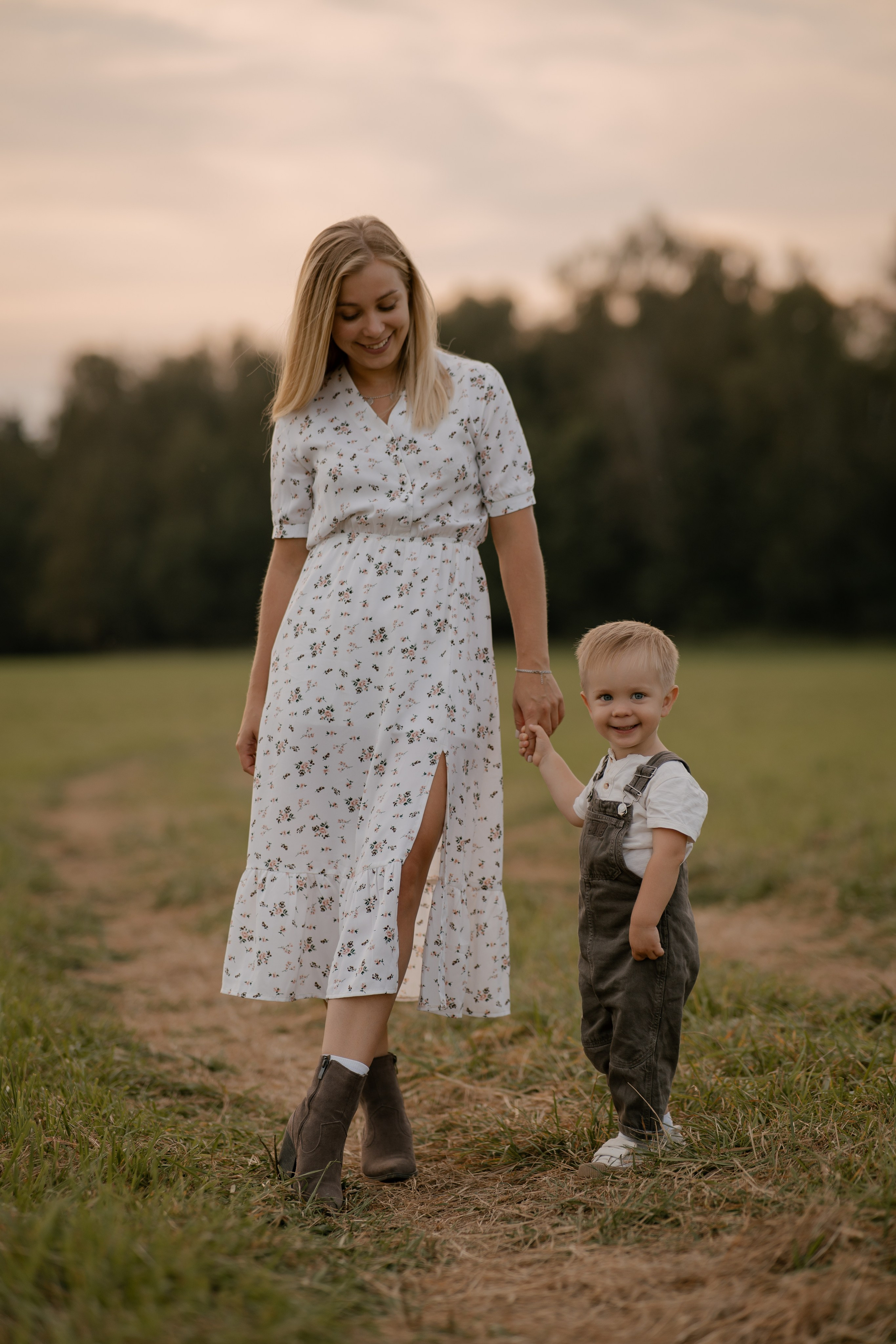 Рома, Даша, Паша. Свадебный и семейный фотограф в Москве и Красногорске — живые кадры | Анастасия Тихонова