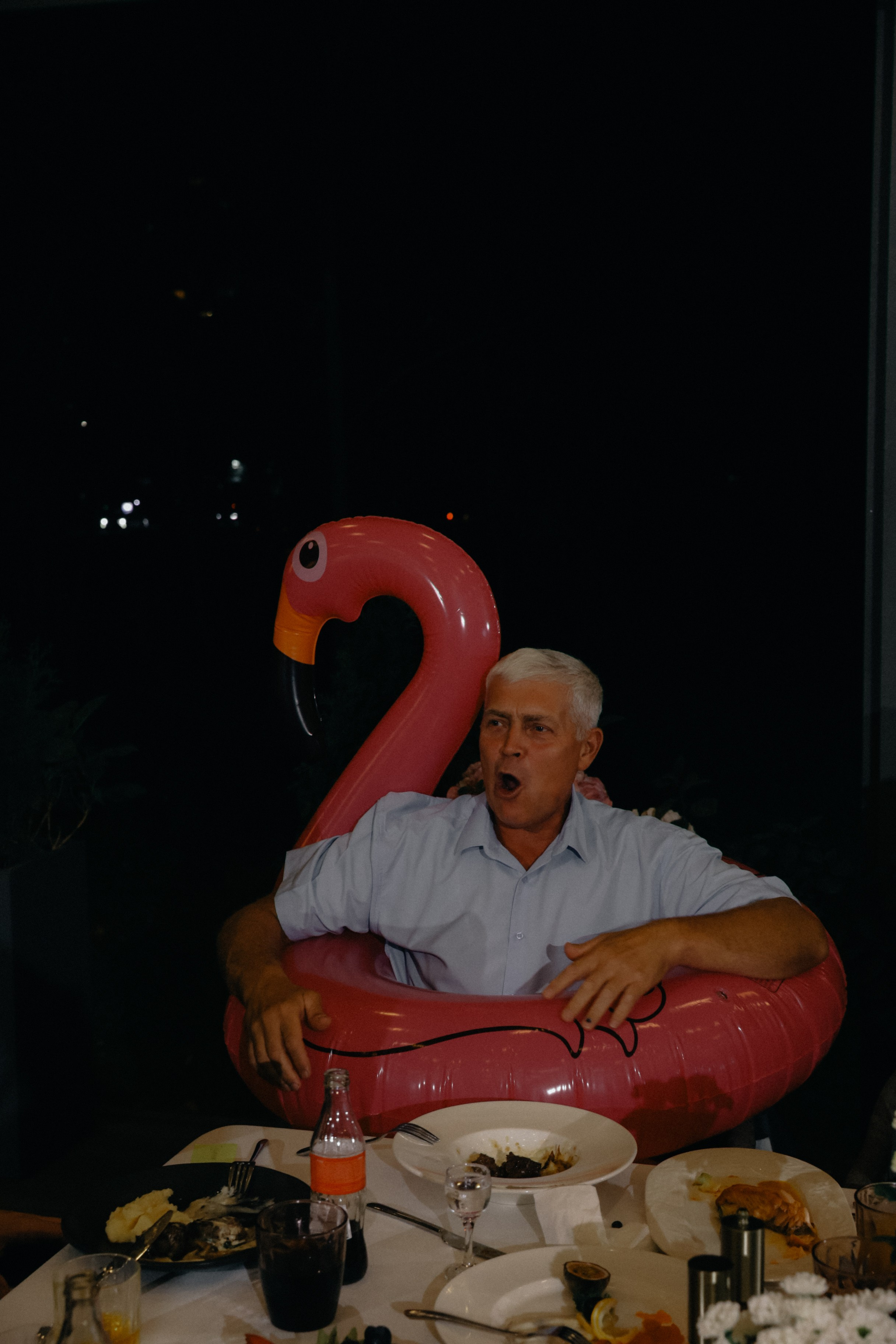 Теплый август