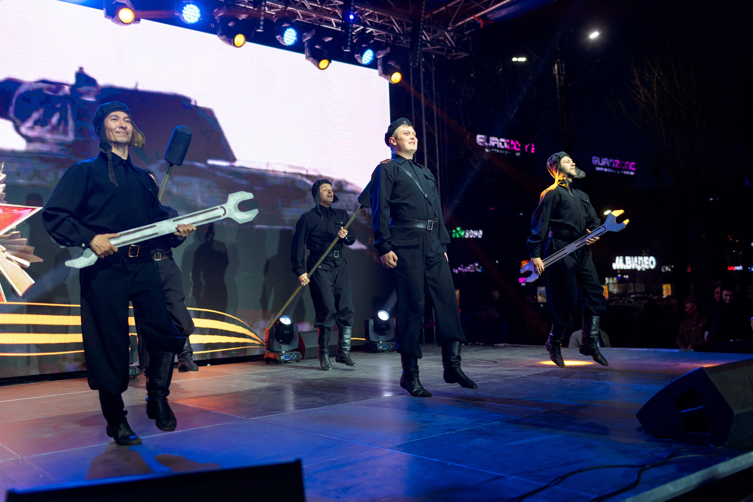 Концерт приуроченный к празднованию 80 лет победл. Свадебный и семейный фотограф в Улан-Удэ