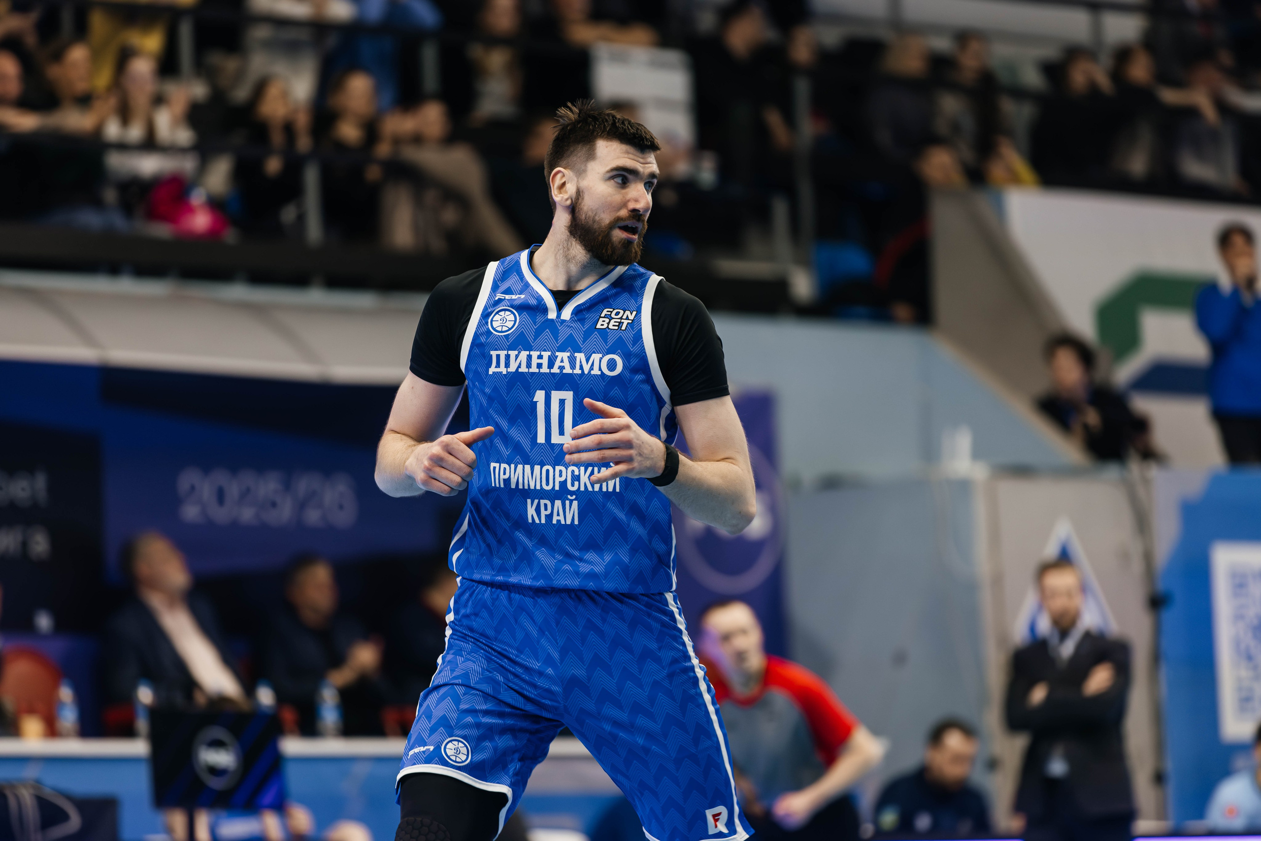 Баскетбол — Динамо. Репортажный и свадебный фотограф во Владивостоке Максим Цой