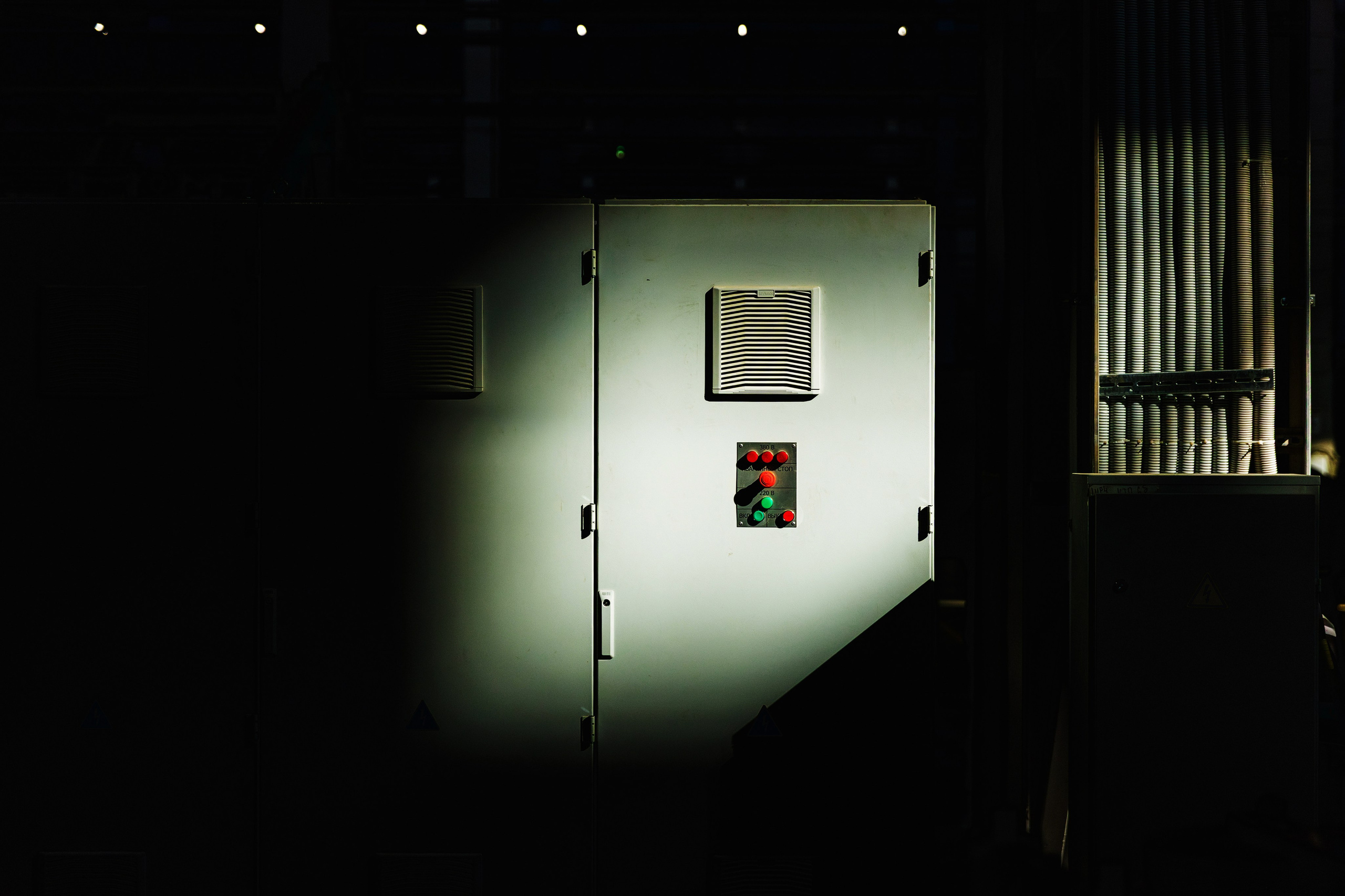 Промышленные фотографии завода Псковэлектросвар | Производство сварочного оборудования