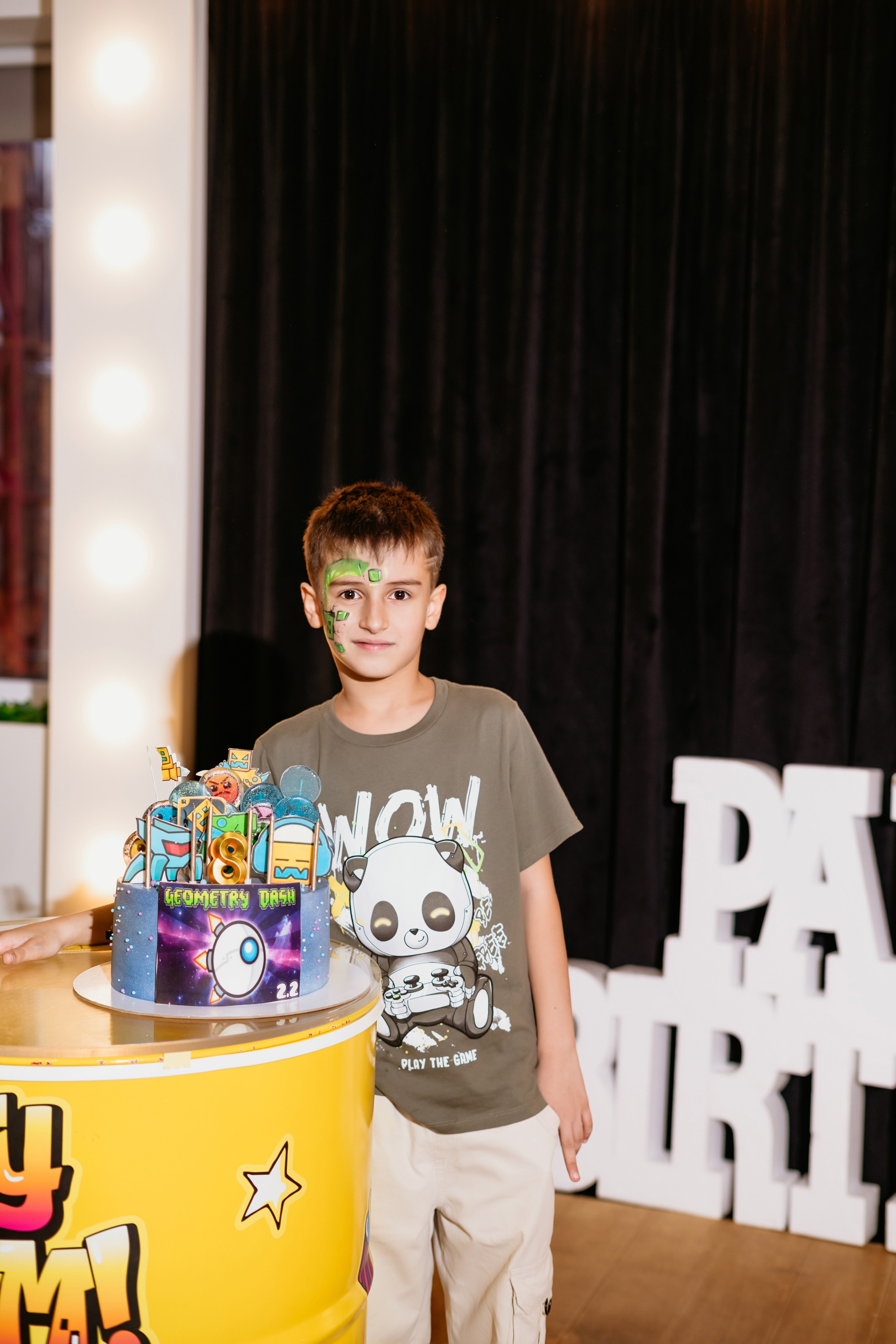 Адлану 8 лет / Loft City Boom. Фотограф мероприятий в Ростове-на-Дону Есманская Елена