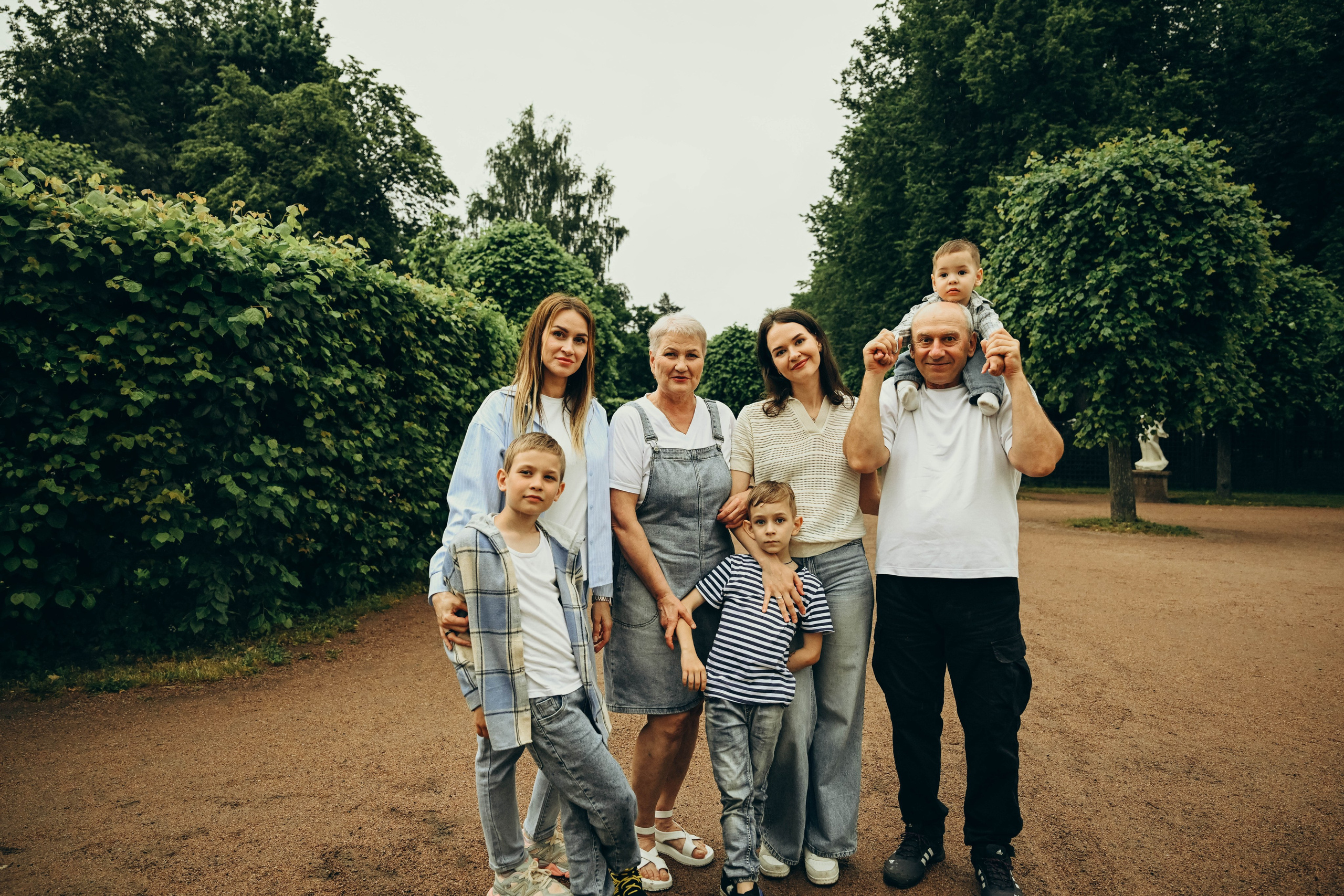 Большая семья в Кусково. Семейный фотограф в Москве Люберцах Ирина Вронская