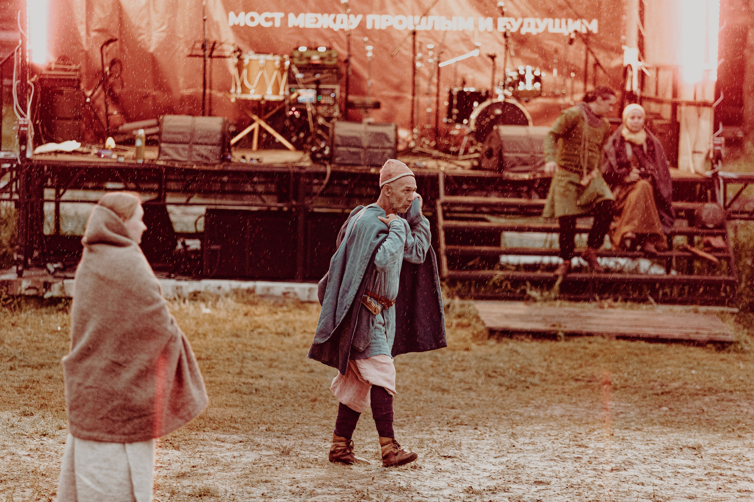 Фестиваль «Абалакское поле» XVI. Арт-фотограф Крис Л. в Тобольске: портрет, семейные, свадьбы