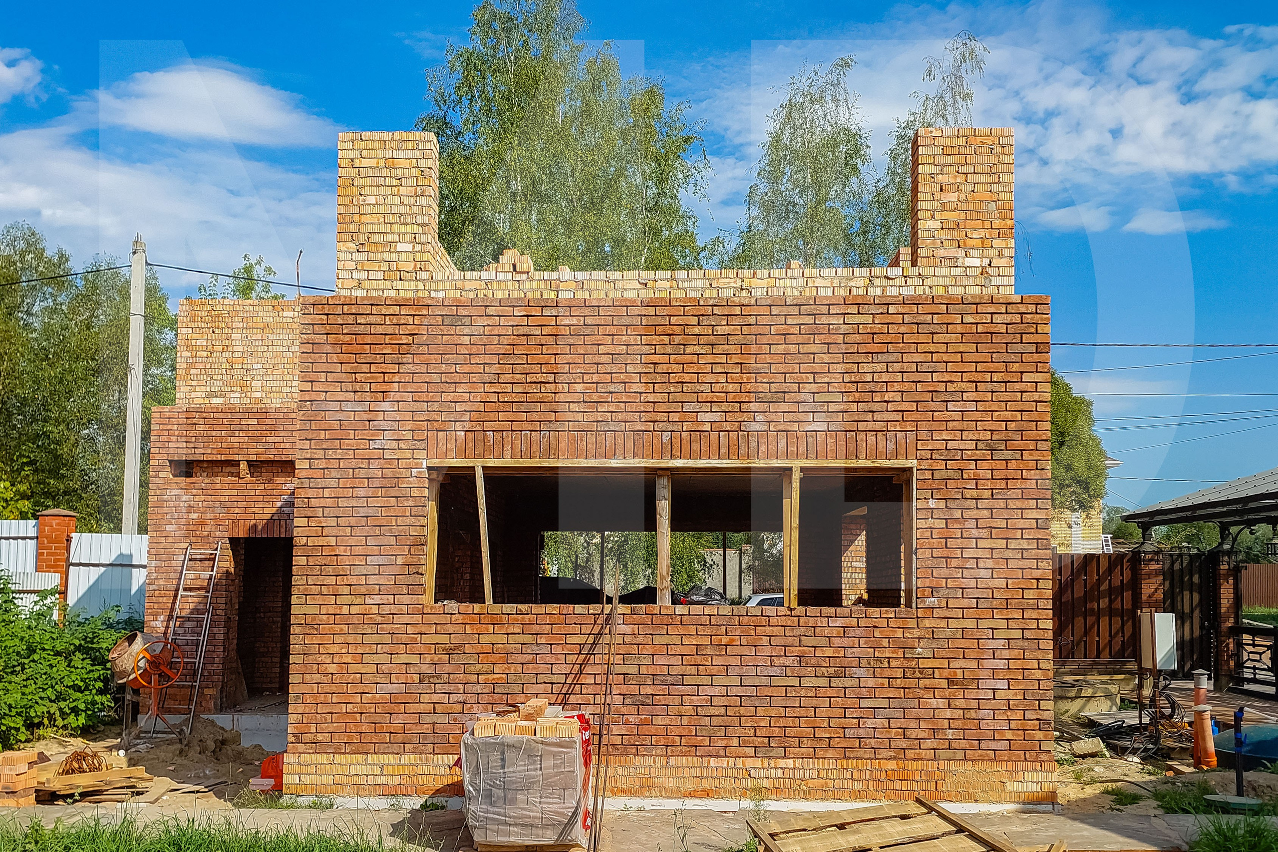 Монтаж металлических балок перекрытия — этап строительства гаража