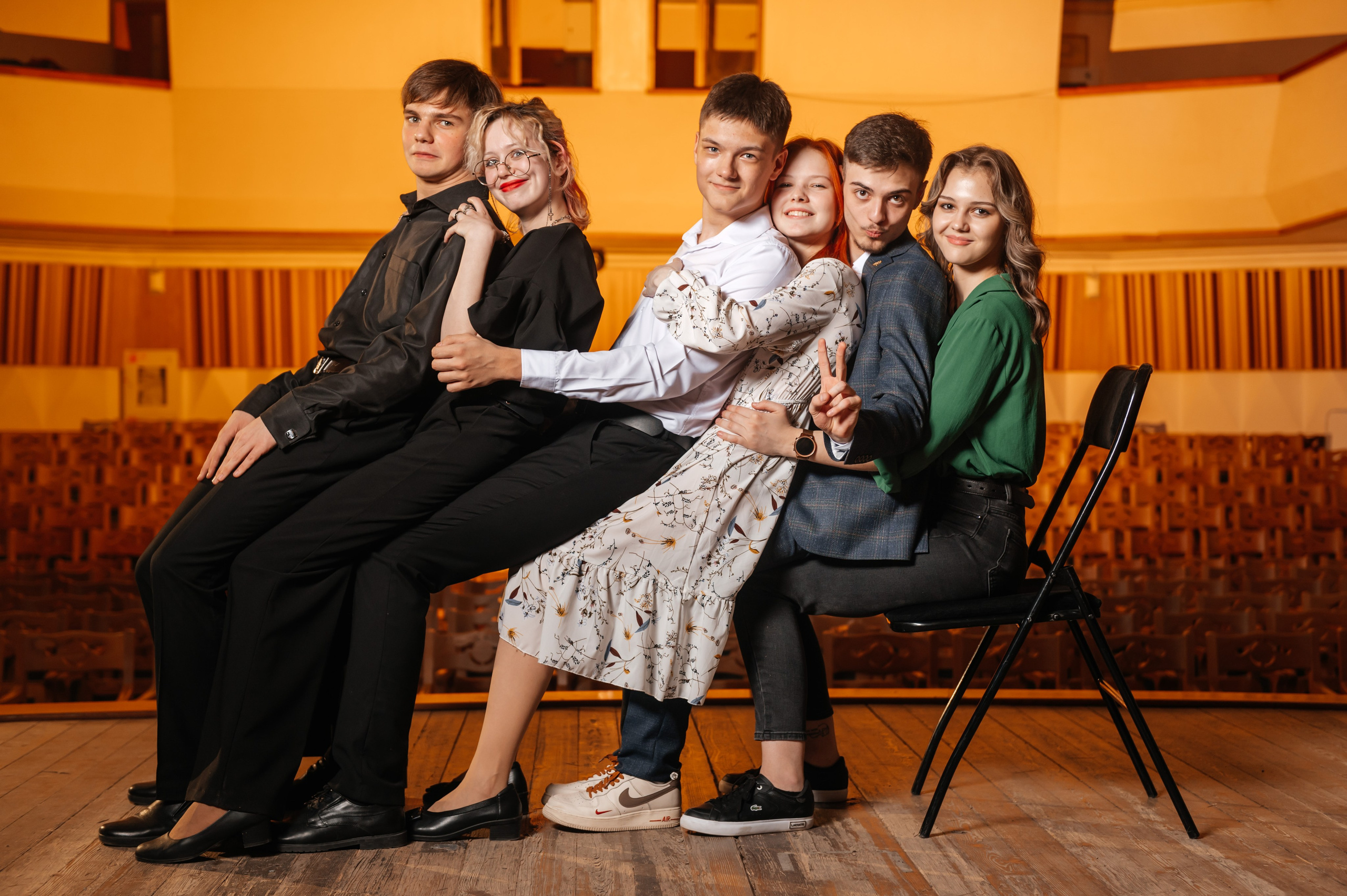 Старшие классы. Современные выпускные альбомы в Новосибирске