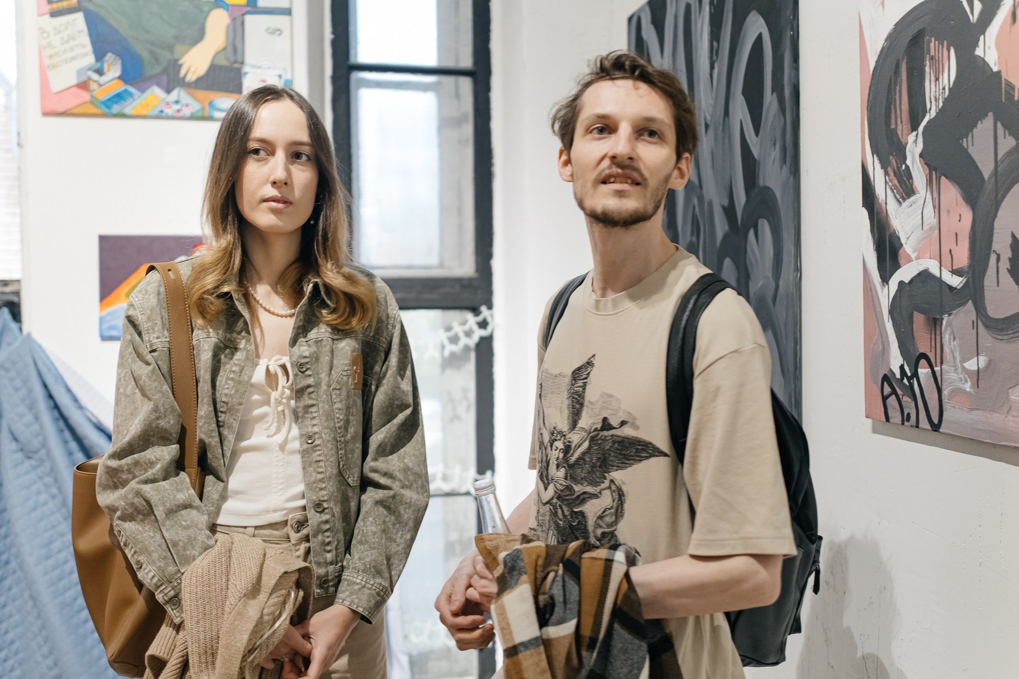 IZZI ROOM | Открытие выставки | май 2025. Репортажный фотограф в Санкт-Петербурге СПБ Алиса Ческидова на ваше мероприятие