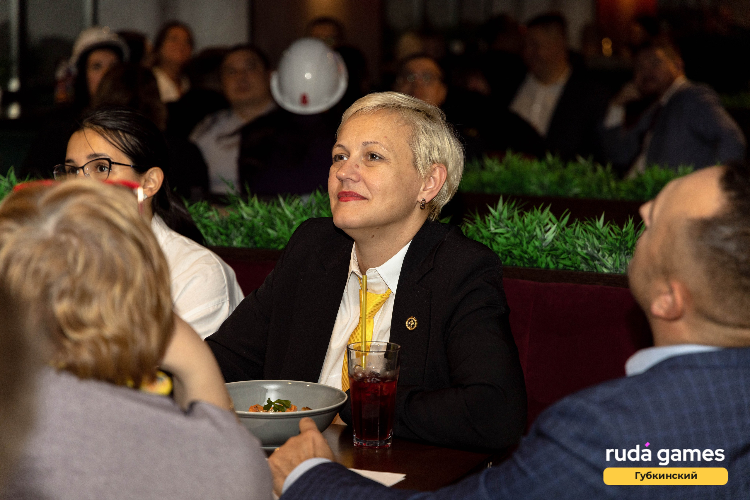 23 сентября. Фотограф в Губкинском | Александра Артамонова