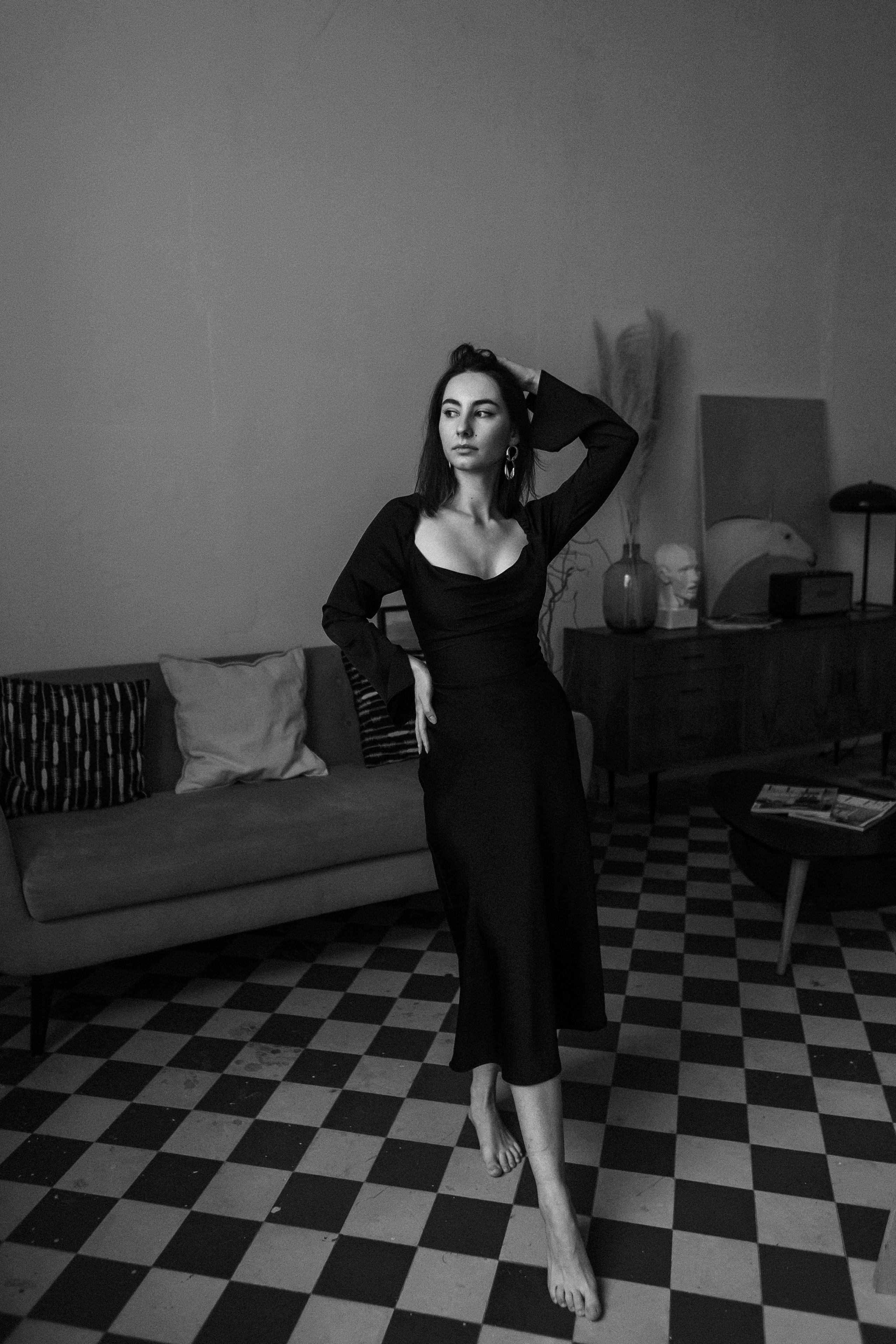 Девушка в черном платье — Лана. Свадебный фотограф в Нижнем Новгороде Генеральская Ира