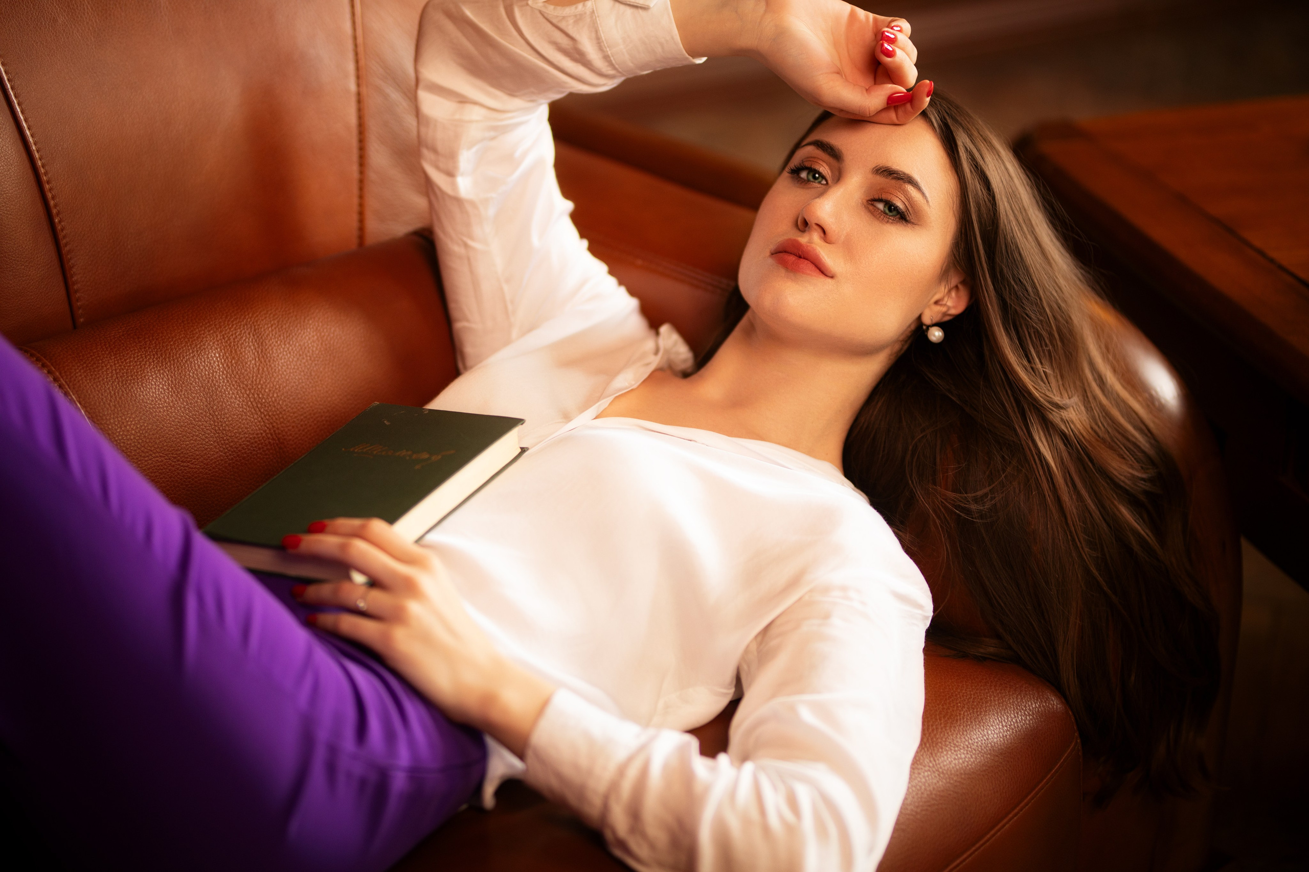 Съемка с Настей в студии с интерьером в формате для «себя»