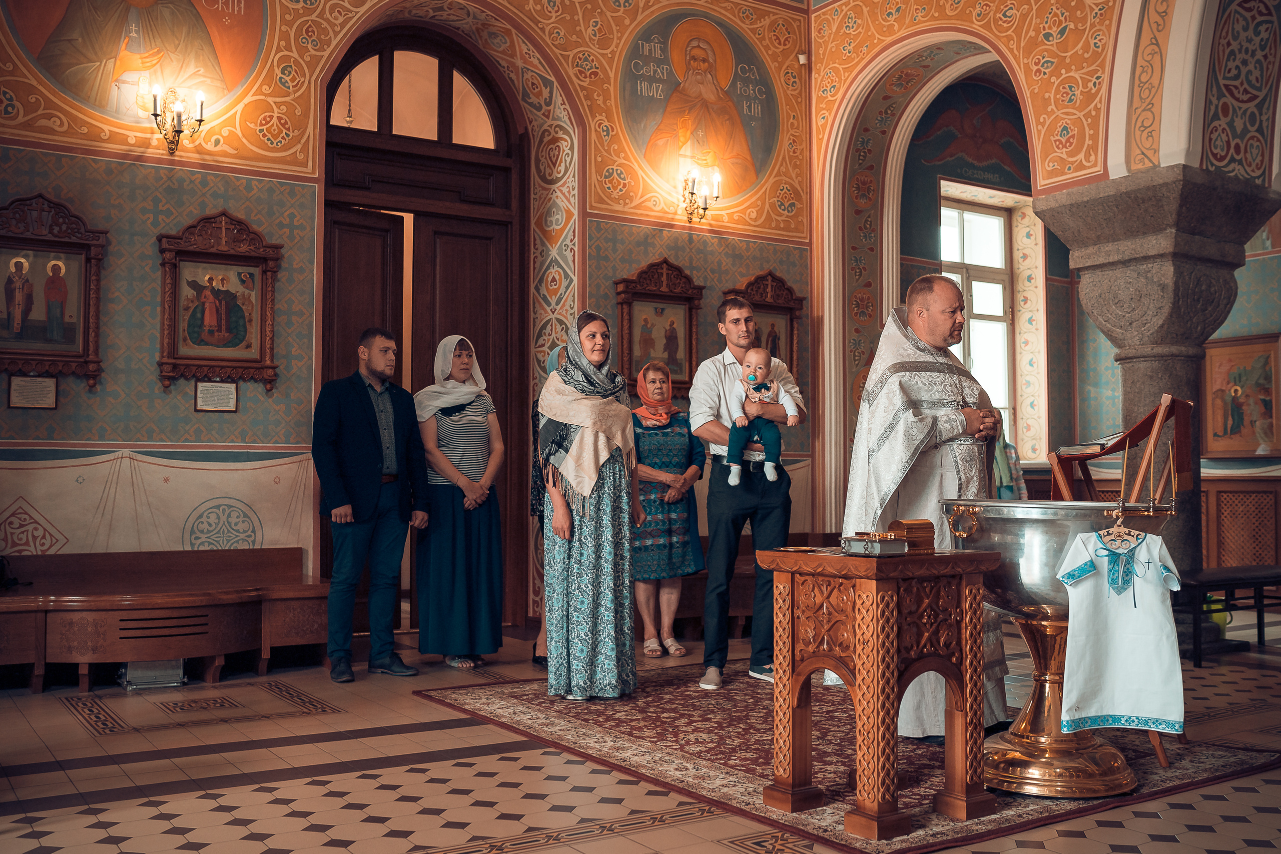 Крещение Даниила Храм Иоанна Предтечи. Фотограф на Крещение и Венчание в Красноярске Рамазанова Юлия