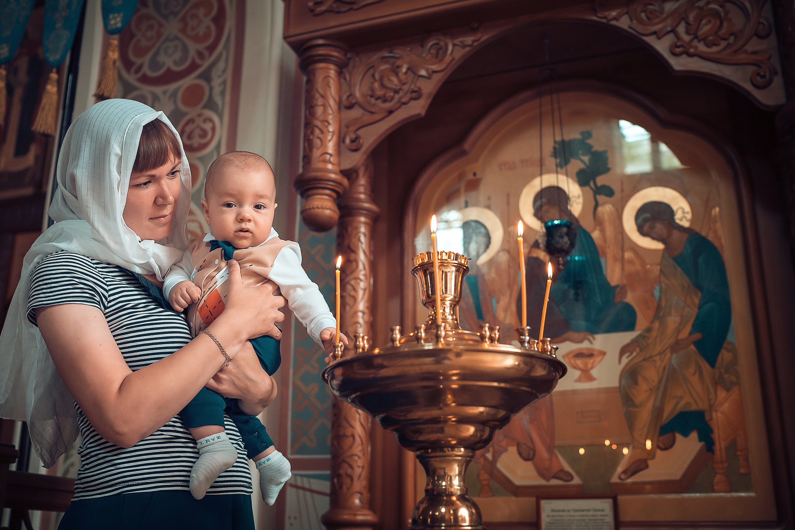 Крещение Даниила Храм Иоанна Предтечи. Фотограф на Крещение и Венчание в Красноярске Рамазанова Юлия