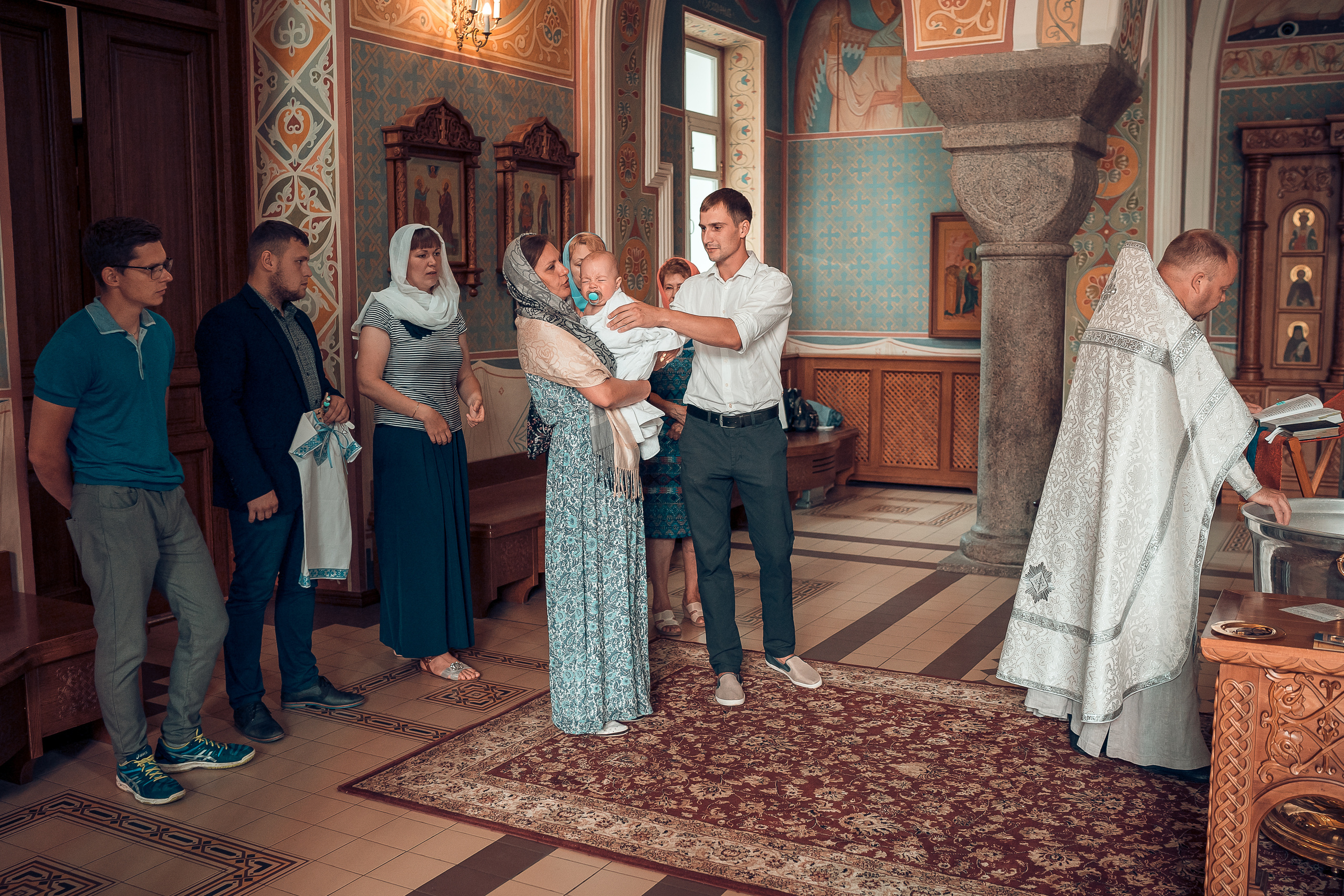 Крещение Даниила Храм Иоанна Предтечи. Фотограф на Крещение и Венчание в Красноярске Рамазанова Юлия