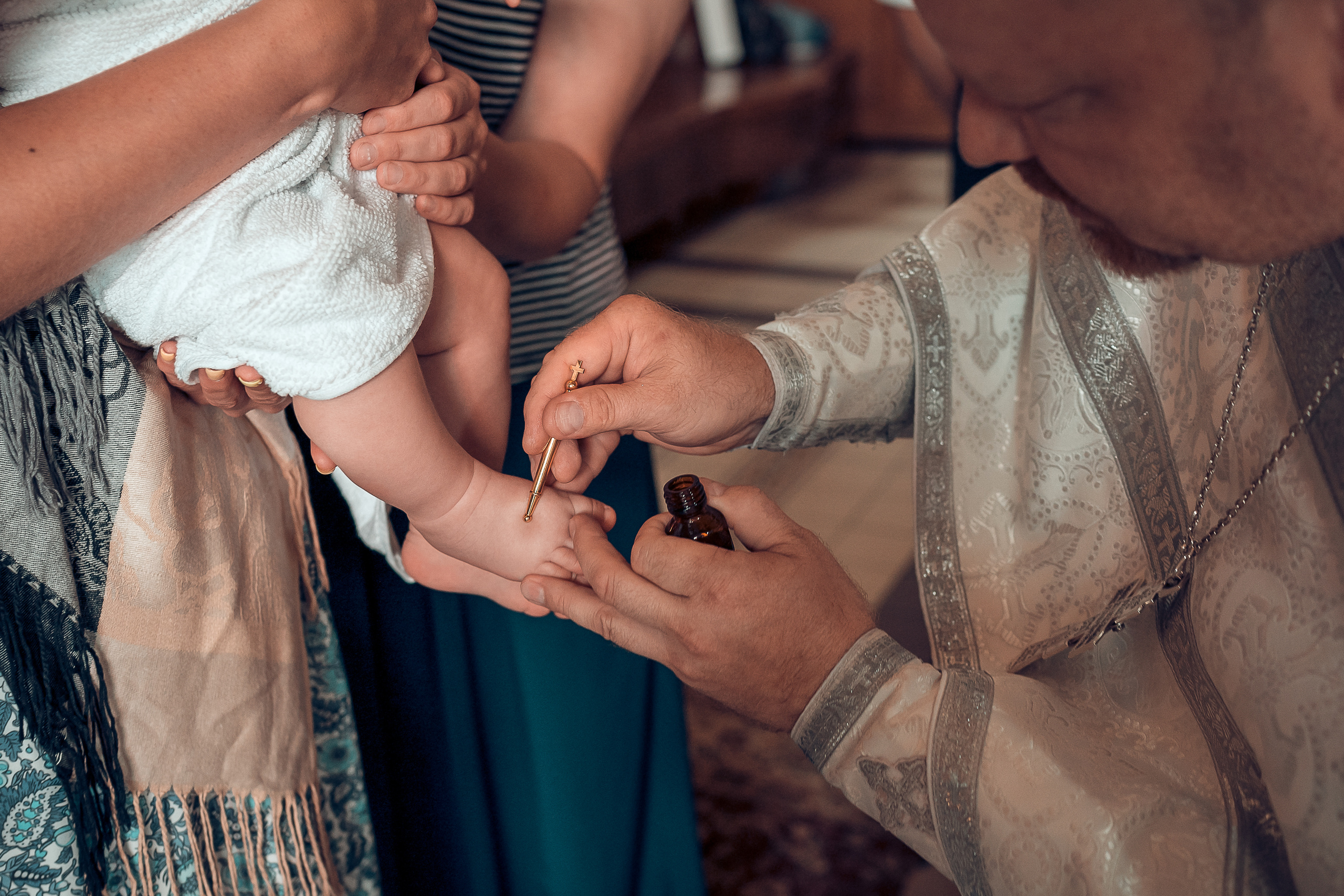 Крещение Даниила Храм Иоанна Предтечи. Фотограф на Крещение и Венчание в Красноярске Рамазанова Юлия