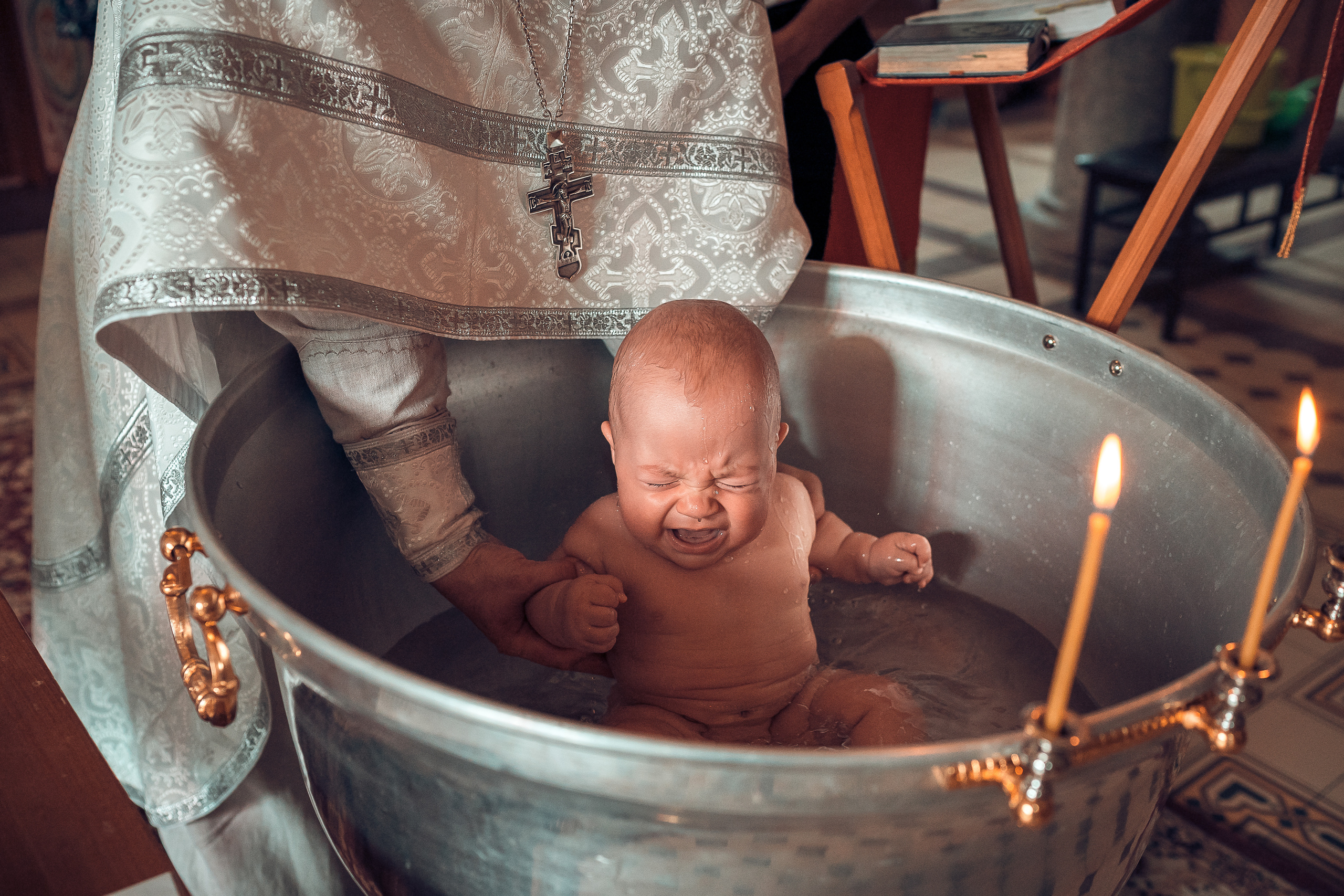 Крещение Даниила Храм Иоанна Предтечи. Фотограф на Крещение и Венчание в Красноярске Рамазанова Юлия