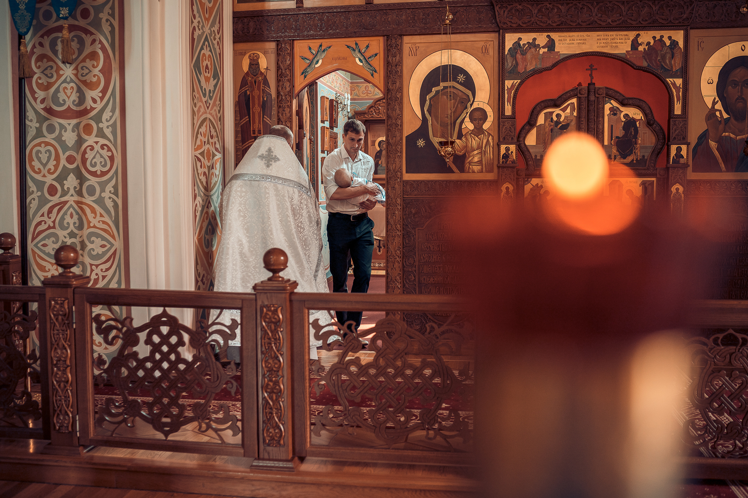 Крещение Даниила Храм Иоанна Предтечи. Фотограф на Крещение и Венчание в Красноярске Рамазанова Юлия