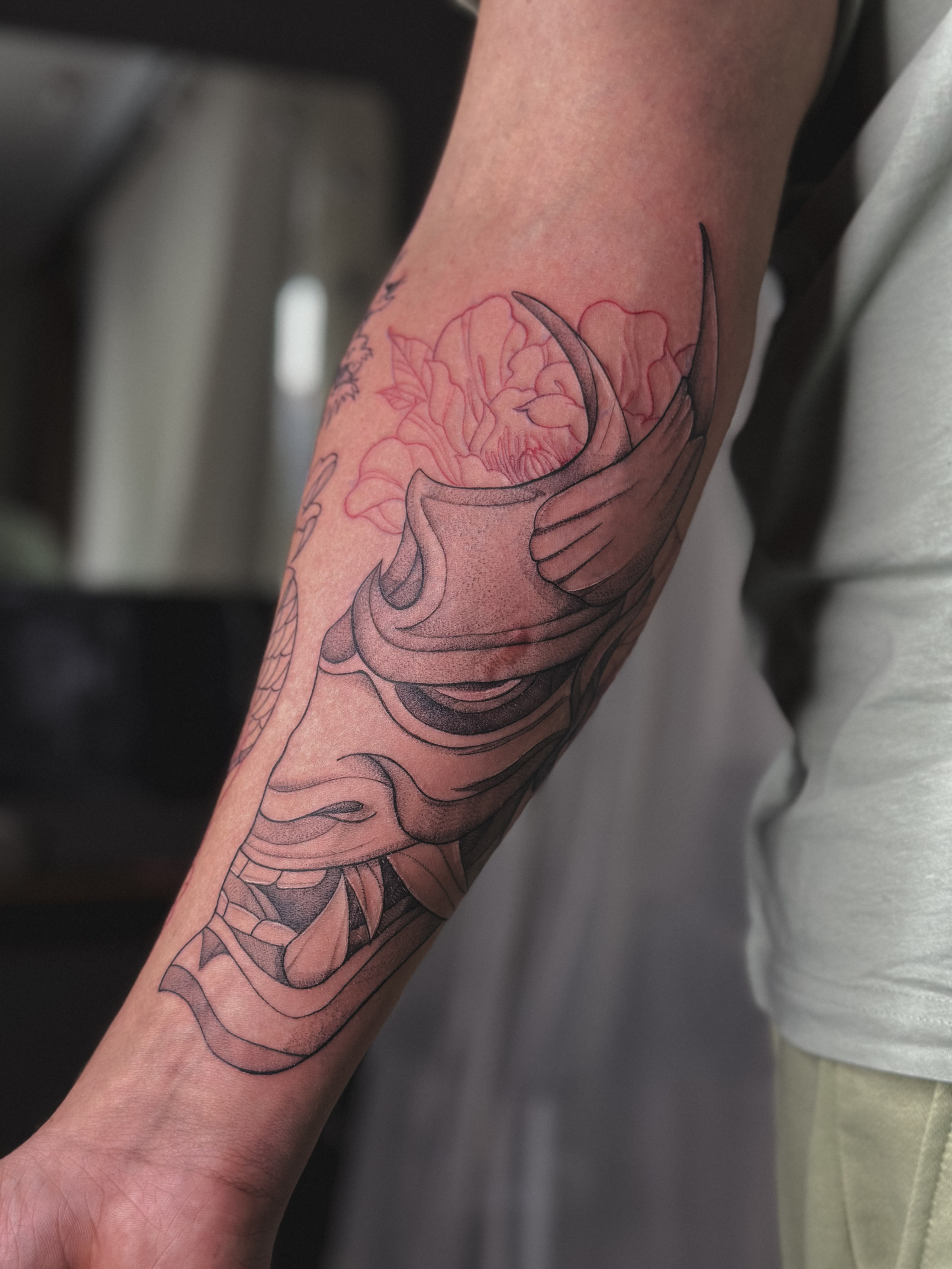 Сеанс тату. Тату мастер Новосибирск