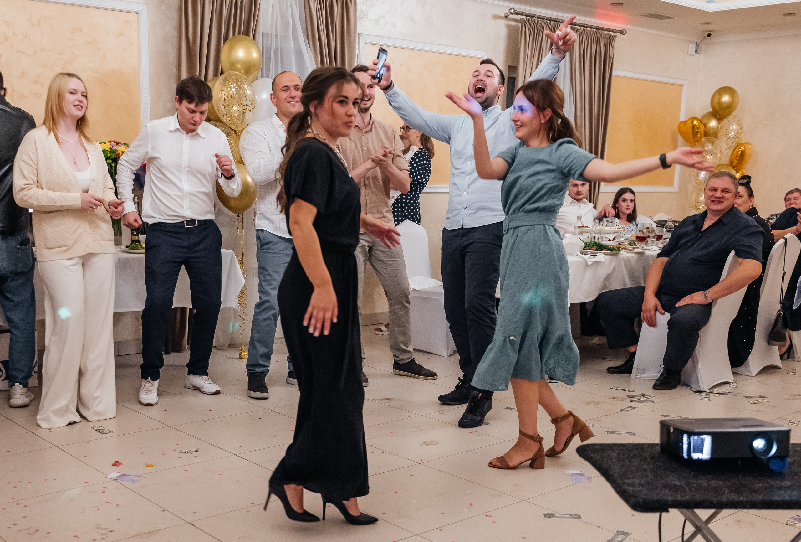 День рождения + гендер пати))