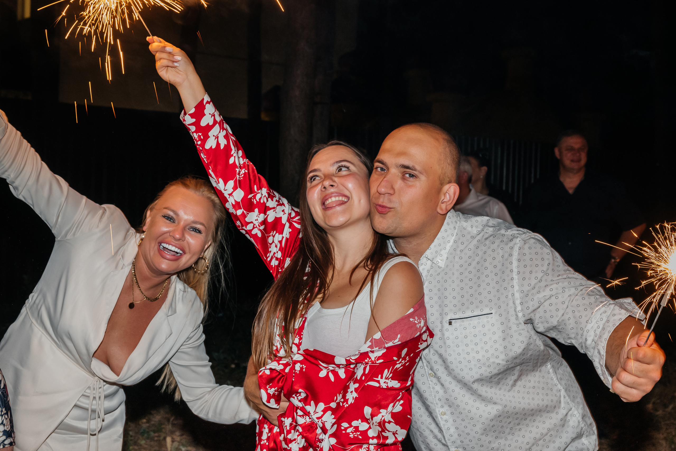 День рождения + гендер пати))