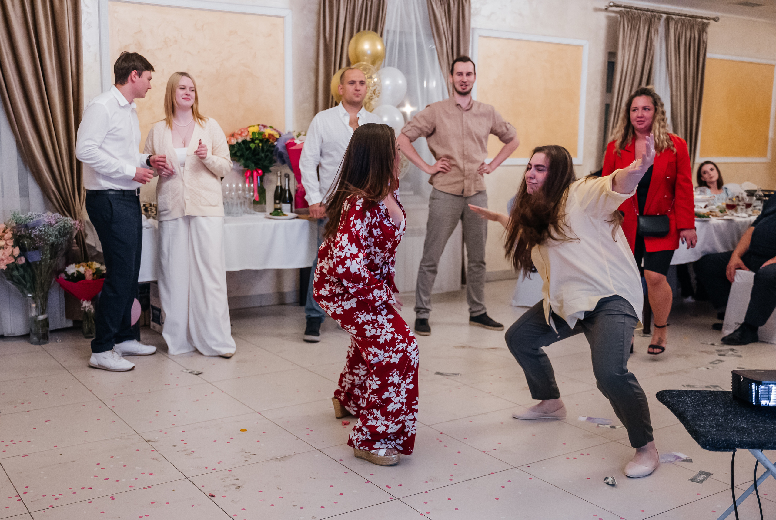 День рождения + гендер пати))