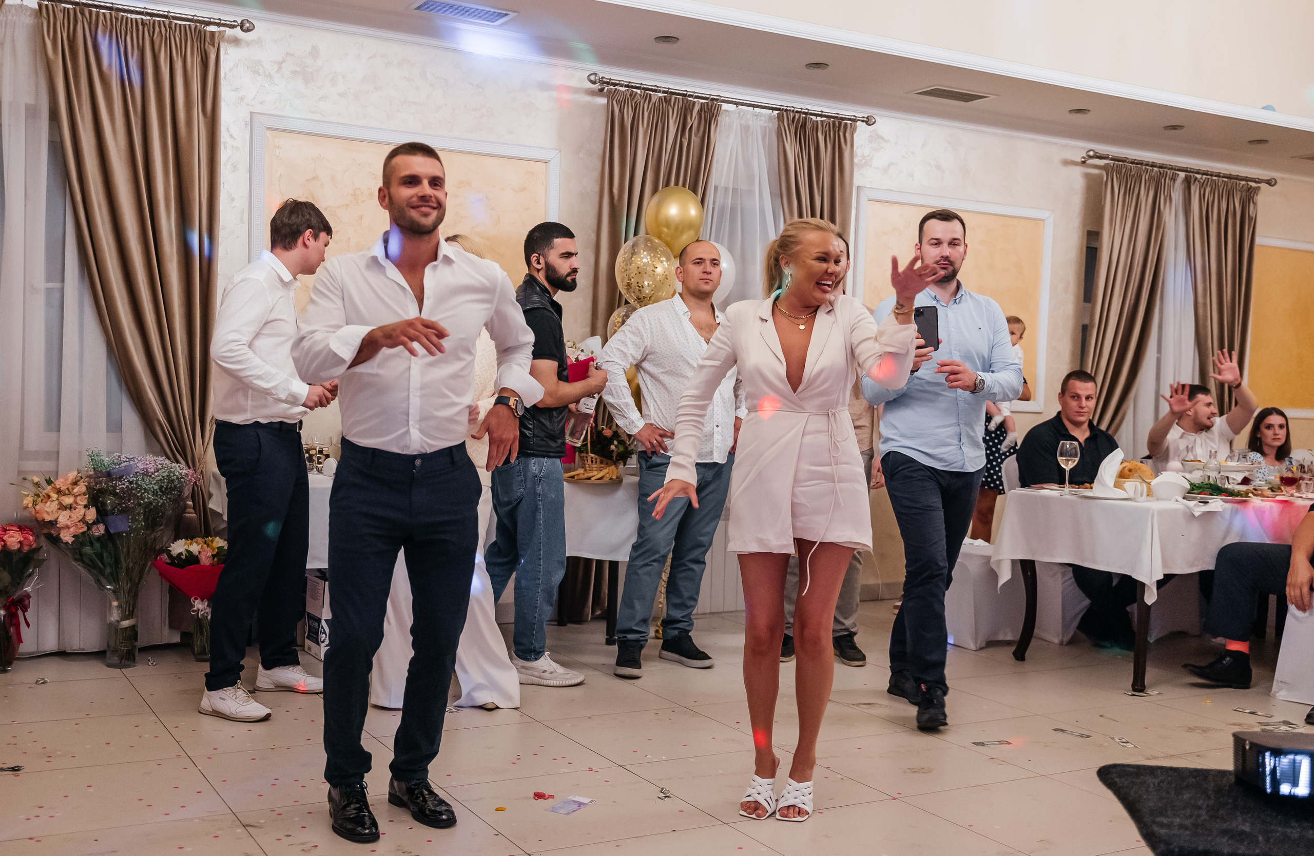 День рождения + гендер пати))