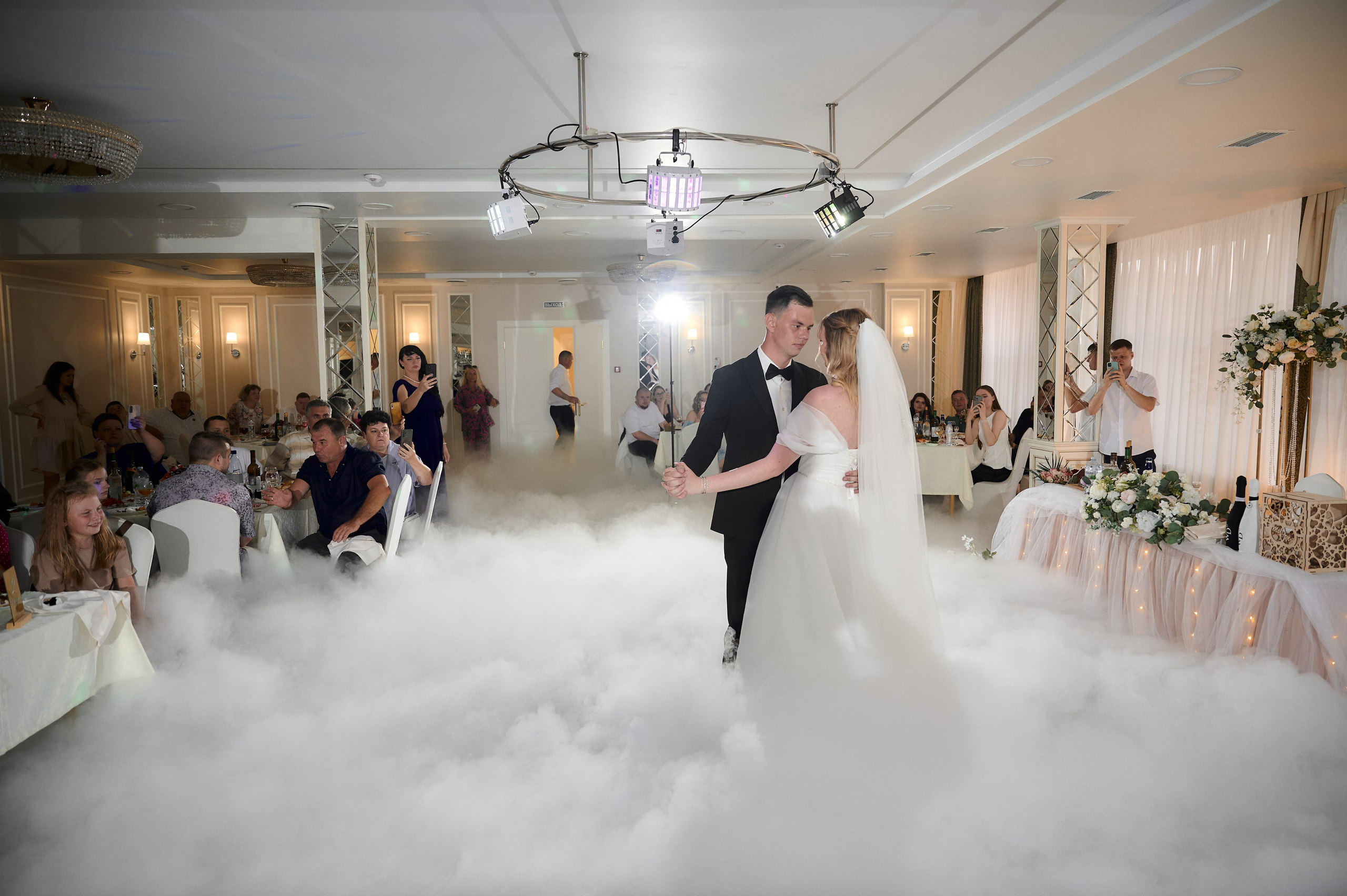 Свадебная фотосессия в Веневе. Свадебный фотограф в Туле Никита Беляев