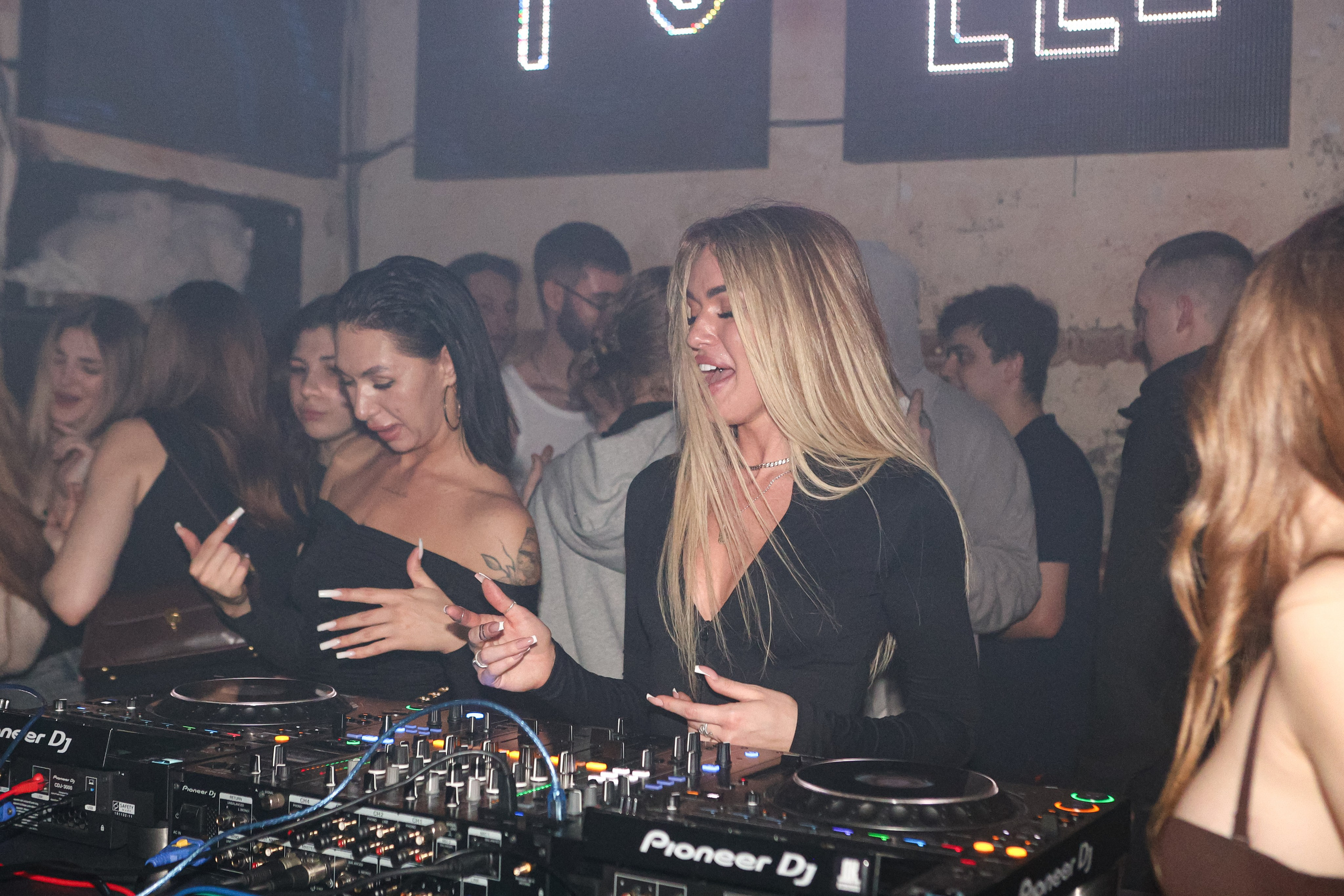 Only 2K17 & Полка + May Wave$ + Иван Золо / @Барный Союз / Краснодар. Концертный фотограф в Краснодаре