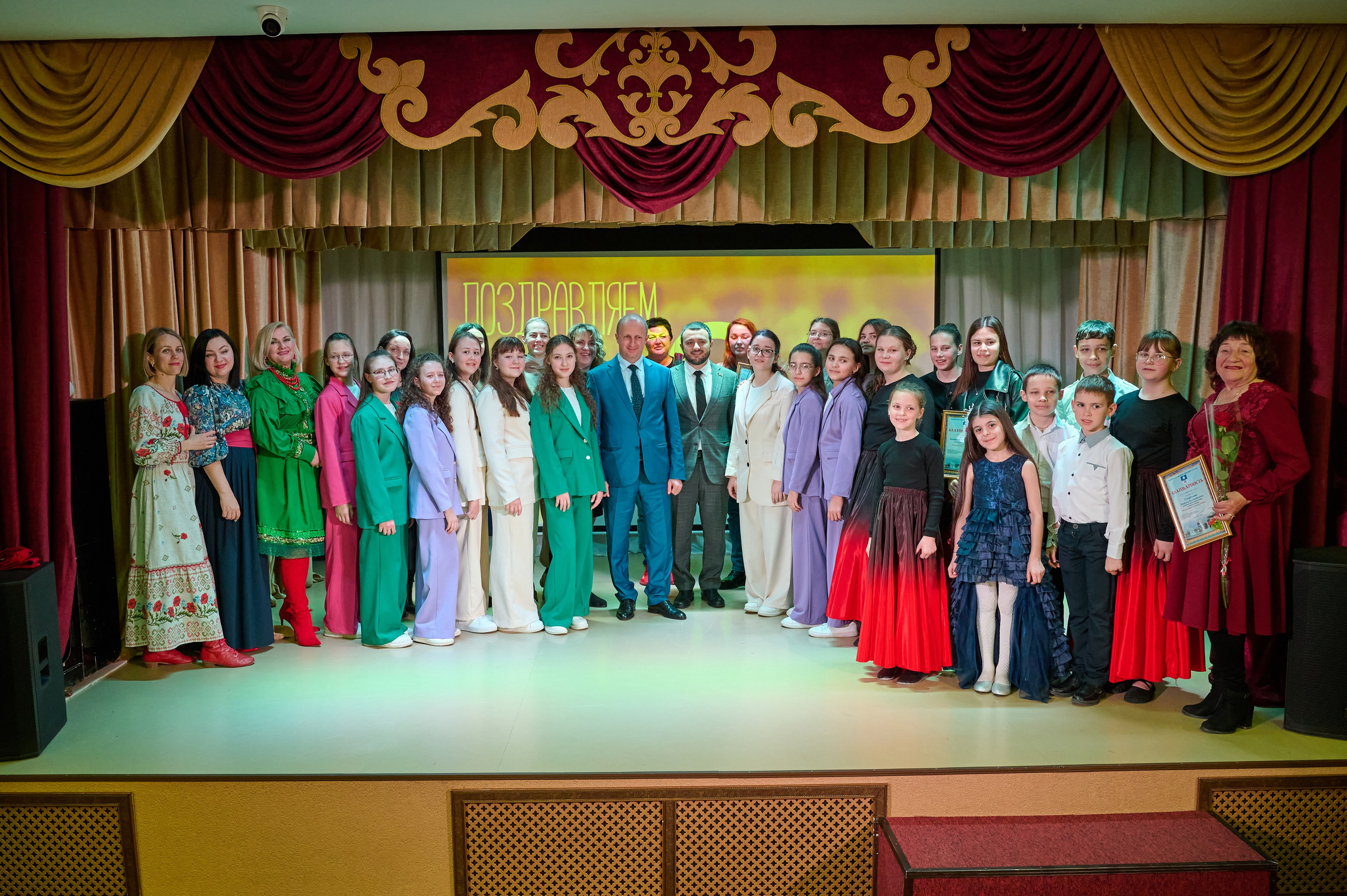 8 марта Виноградный. Жизнь курорта Кабардинка в фотографиях