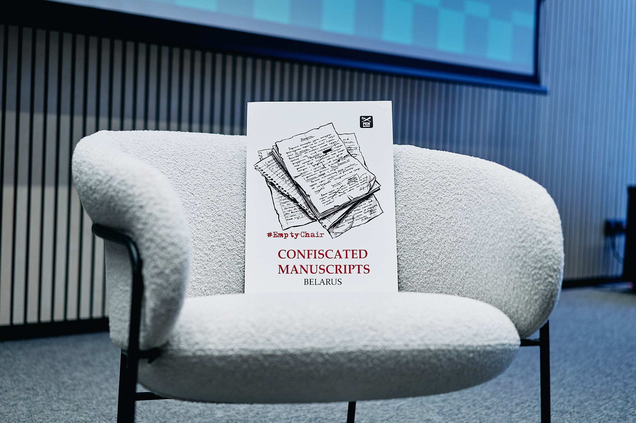 3rd Congress on Political Prisoners in Belarus. Photographer in Vilnius