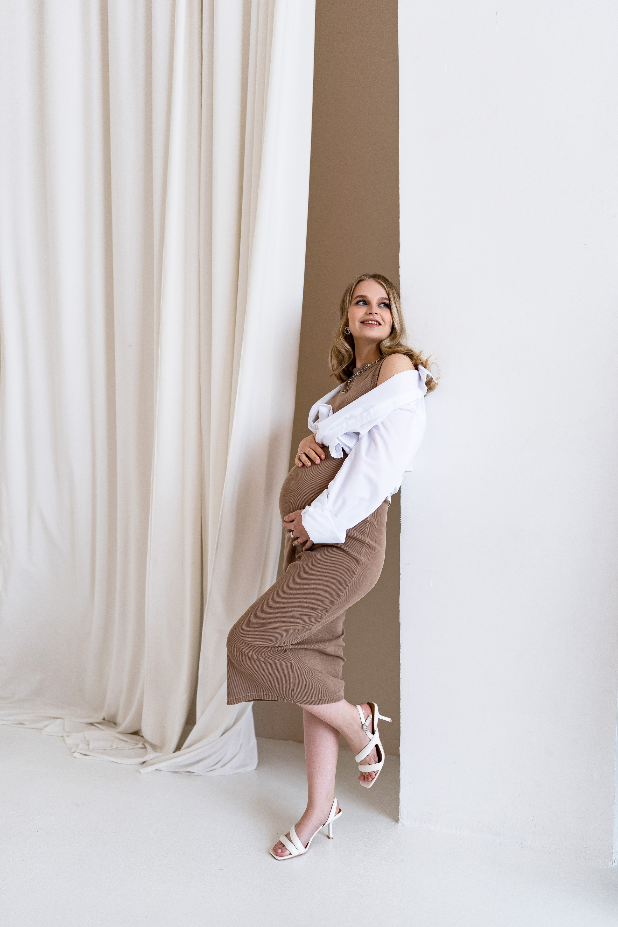 Смотреть серию. ЖЕНСКИЙ ФОТОГРАФ КРИСТИНА ВИГЕЛЬ