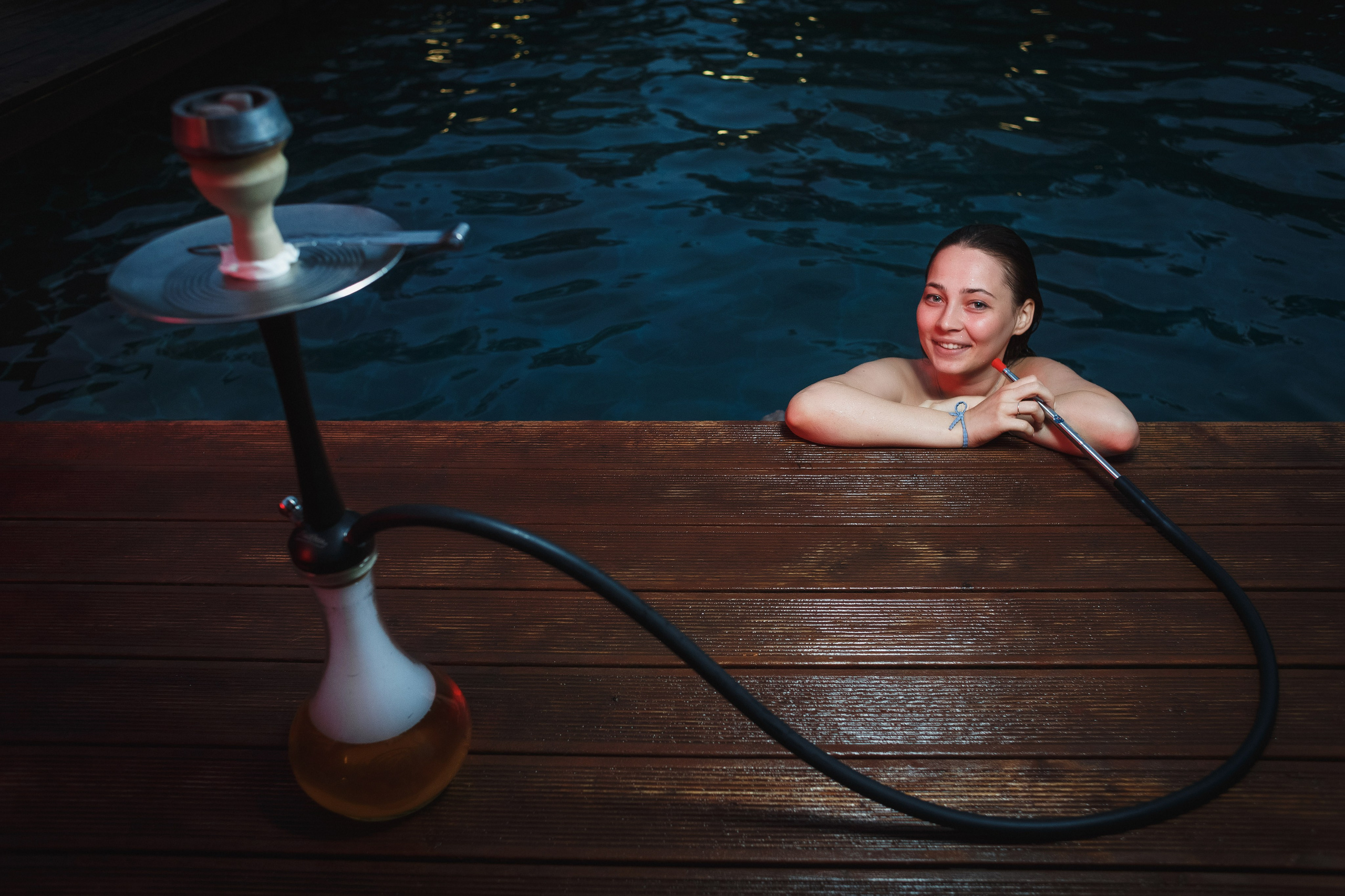 Свадебный фотограф Таганрог — фотосессия в центре города и банкет в коттедже «Виктория». Свадебный и семейный фотограф в Таганроге Бакарюк Антон