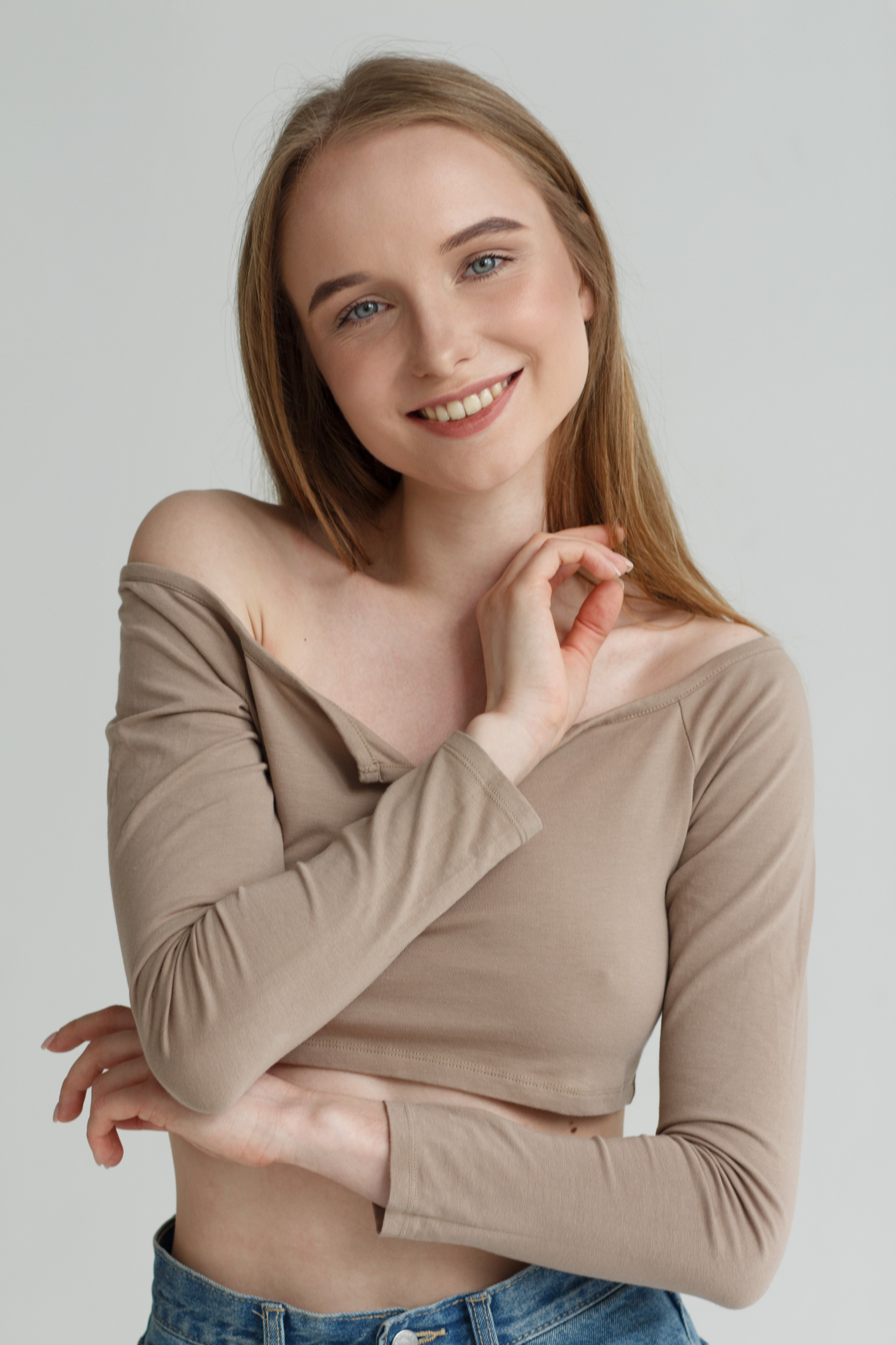 Женская фотосессия в фотостудии. Профессиональный фотограф в Москве