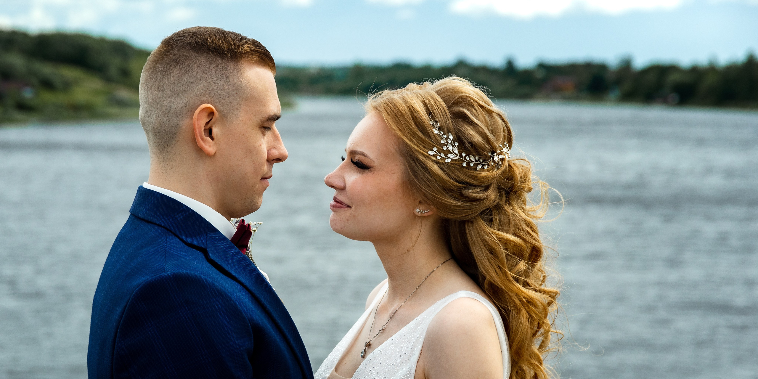 Ярослав и Ульяна фотопрогулка. Свадебный и семейный фотограф в г. Волхов Алексей Кочерыжкин