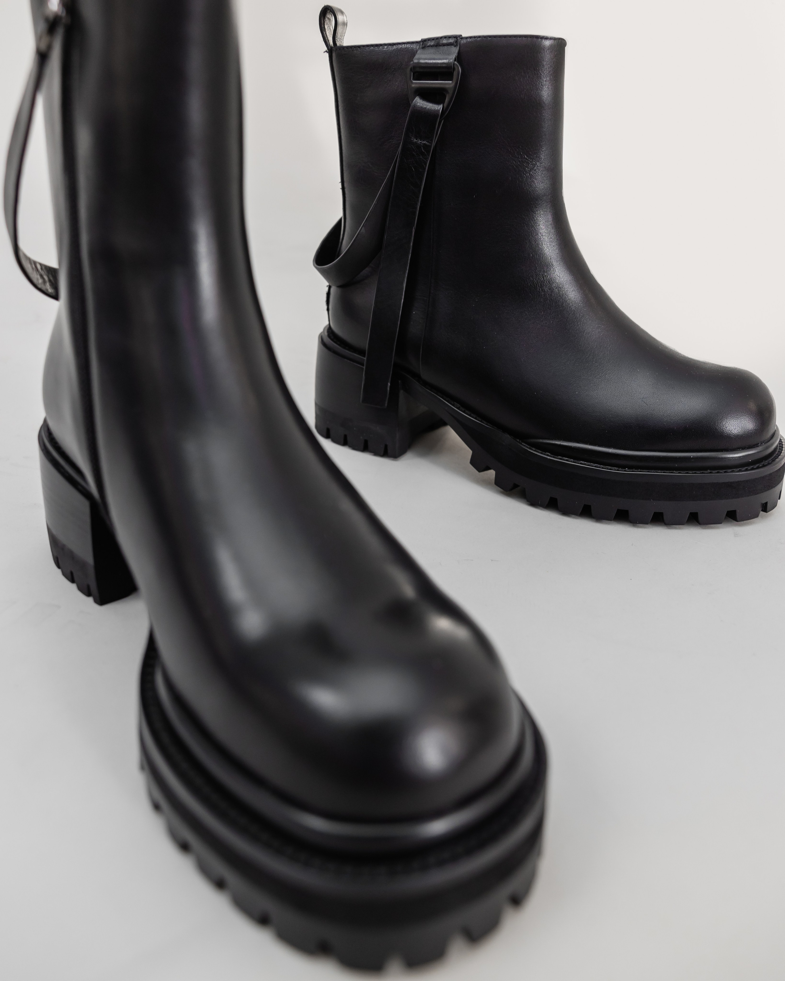 @fabrika_obyvi. Фотограф и видеограф в Улан-Удэ: Аюна Габагуева и Артём Шаханов