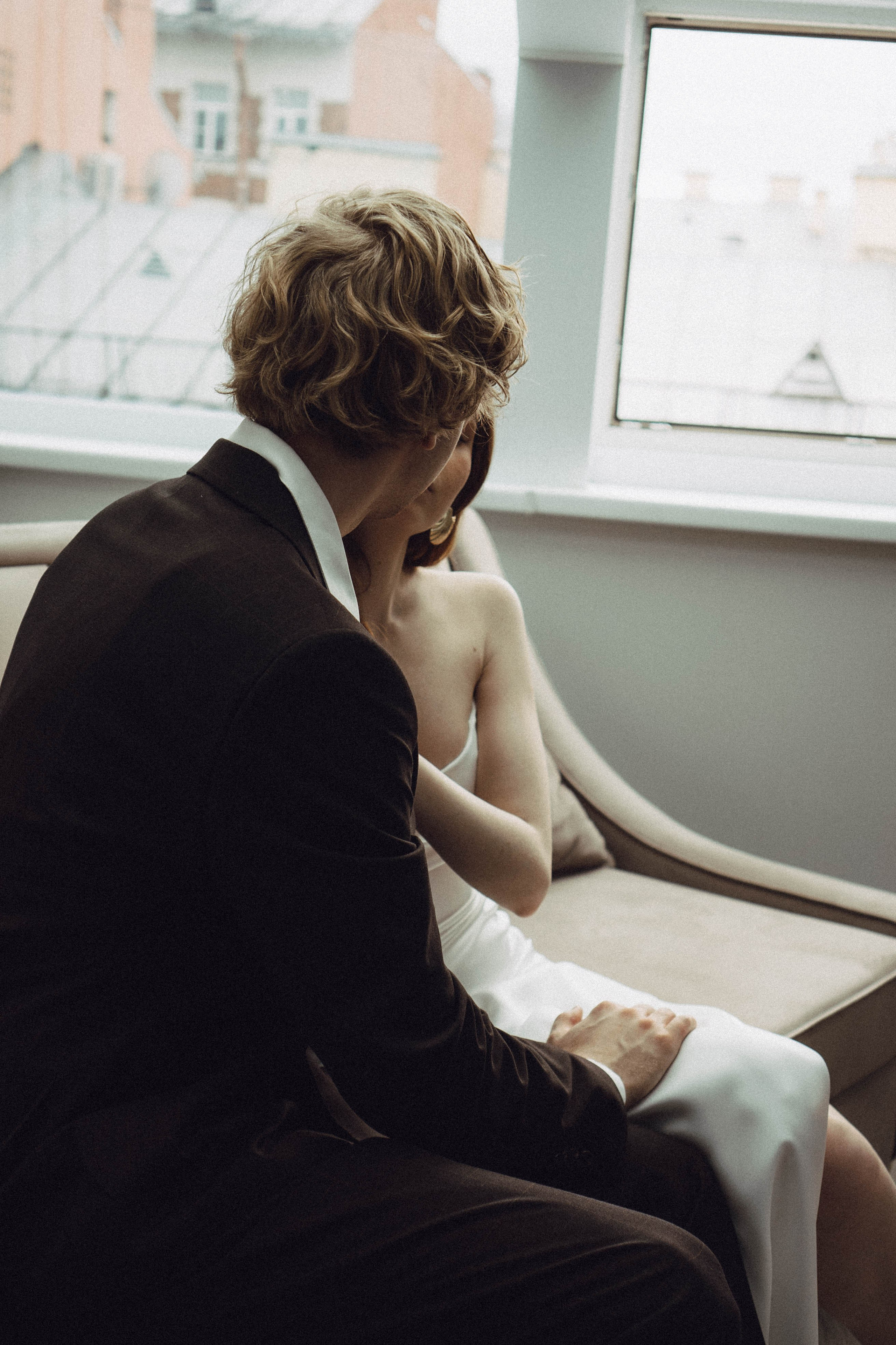 СВАДЕБНАЯ СЬЕМКА В ОТЕЛЕ. СБОРЫ ЖЕНИХА И НЕВЕСТЫ И ТАКЖЕ ТОР И ПОДГОТОВКА К ПРОГУЛКЕ. Профессиональный фотограф, Санкт-Петербург — Виктория Богомолова